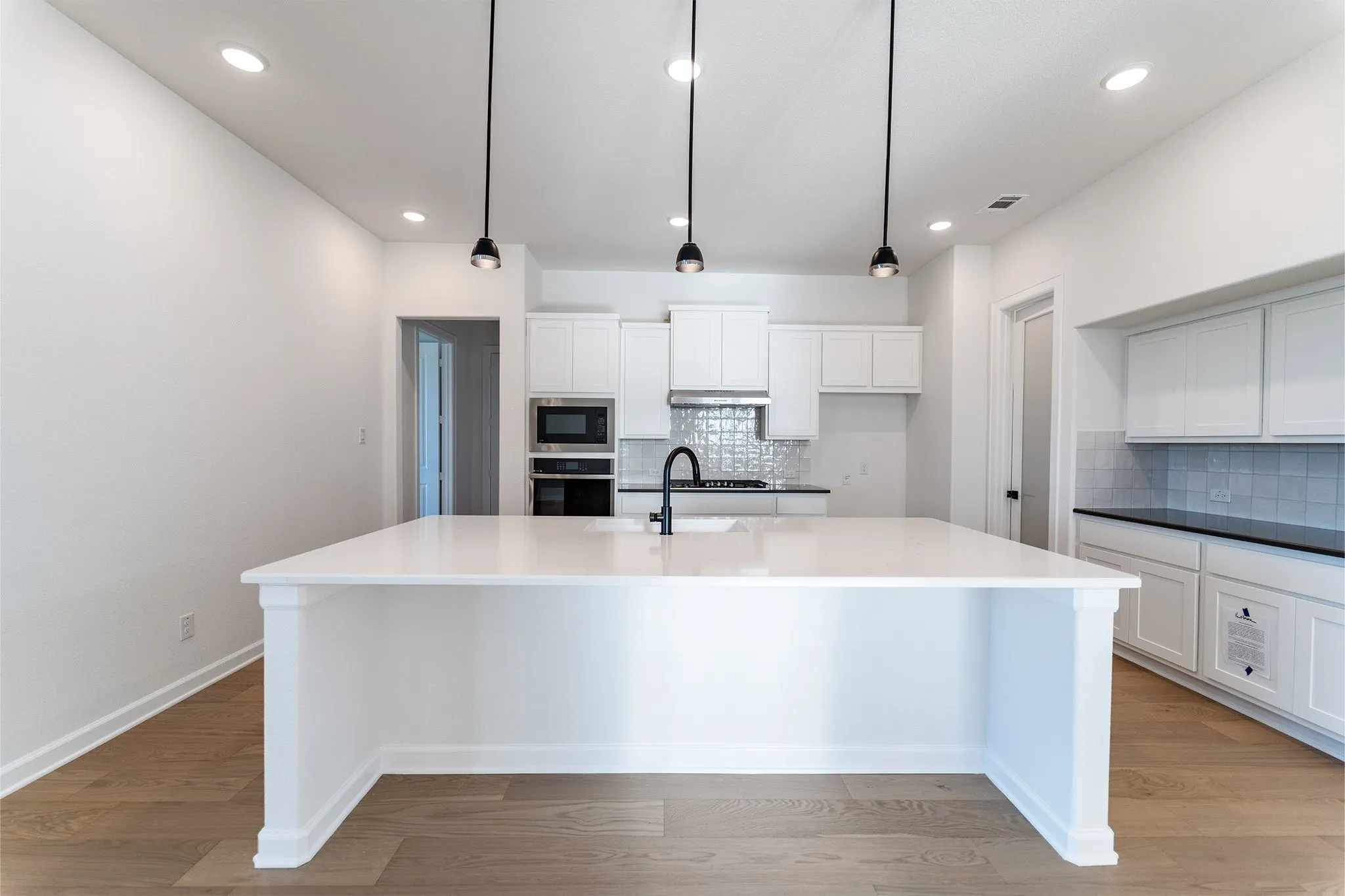 Single Family Residence For Sale in Denton County , 16421 Flatlands Way, Celina, Texas 75009, 5 Bedroom, 4 Bathroom, 3 Garage spaces, 3,688 Sqft, built in 2025, New Construction - Incomplete, mls#20885008, Real Estate Agent in Celina, Homes For Sale in Denton county, Homes For Sale in Celina, Realtor in Celina Texas, Real Estate Brokerage Independent Realty Texas, Luminita Cordes Realtor