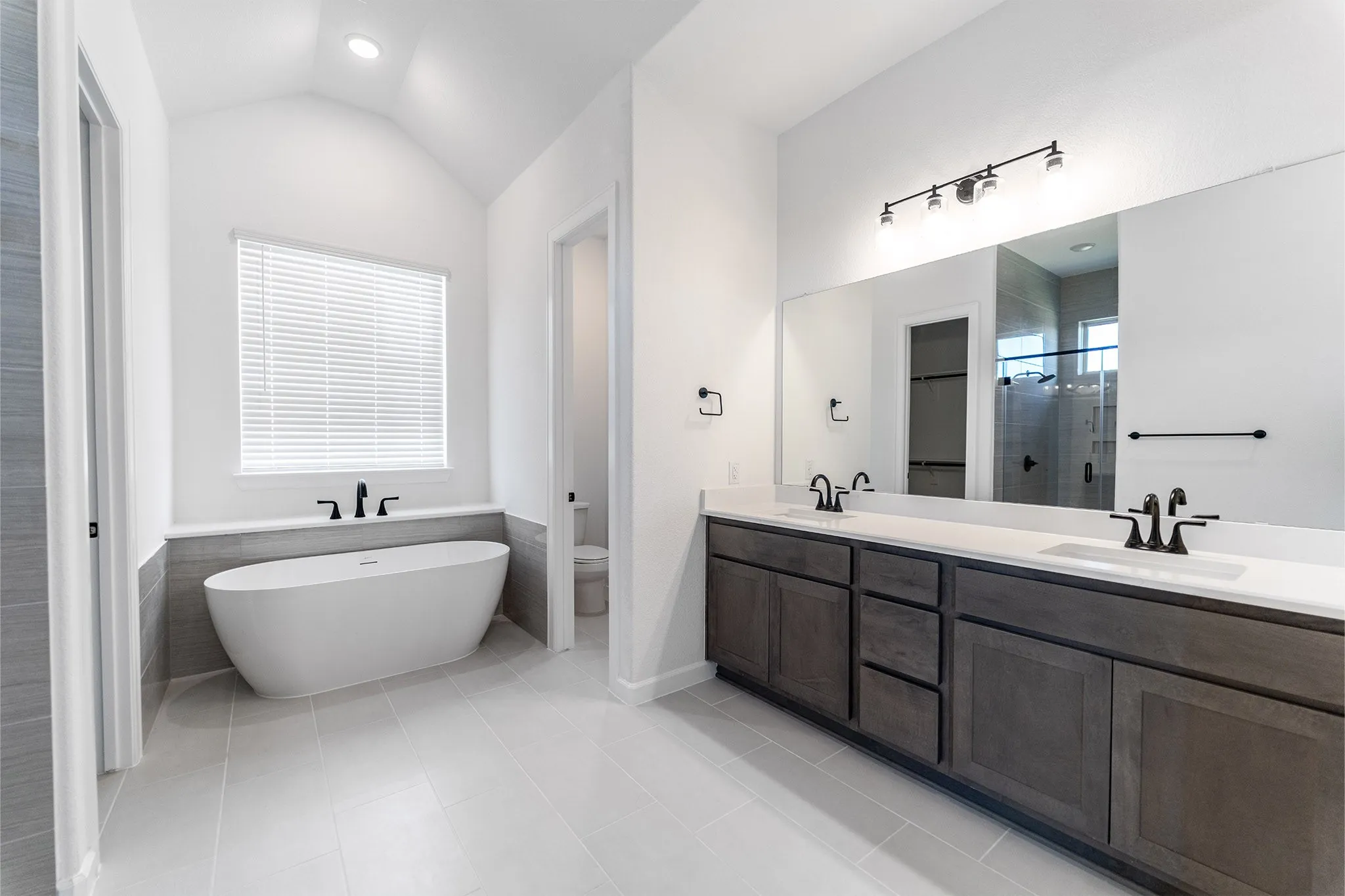 Single Family Residence For Sale in Denton County , 16421 Flatlands Way, Celina, Texas 75009, 5 Bedroom, 4 Bathroom, 3 Garage spaces, 3,688 Sqft, built in 2025, New Construction - Incomplete, mls#20885008, Real Estate Agent in Celina, Homes For Sale in Denton county, Homes For Sale in Celina, Realtor in Celina Texas, Real Estate Brokerage Independent Realty Texas, Luminita Cordes Realtor