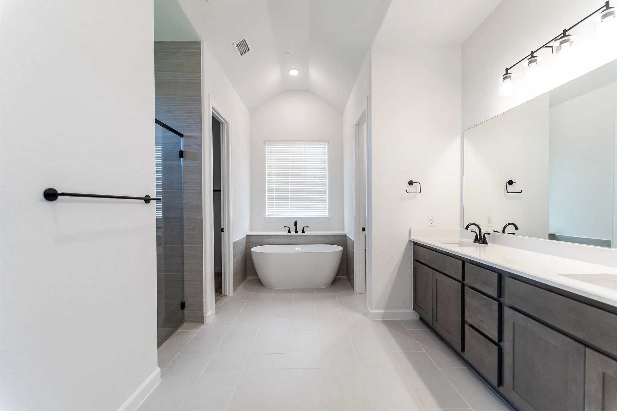 Single Family Residence For Sale in Denton County , 16421 Flatlands Way, Celina, Texas 75009, 5 Bedroom, 4 Bathroom, 3 Garage spaces, 3,688 Sqft, built in 2025, New Construction - Incomplete, mls#20885008, Real Estate Agent in Celina, Homes For Sale in Denton county, Homes For Sale in Celina, Realtor in Celina Texas, Real Estate Brokerage Independent Realty Texas, Luminita Cordes Realtor