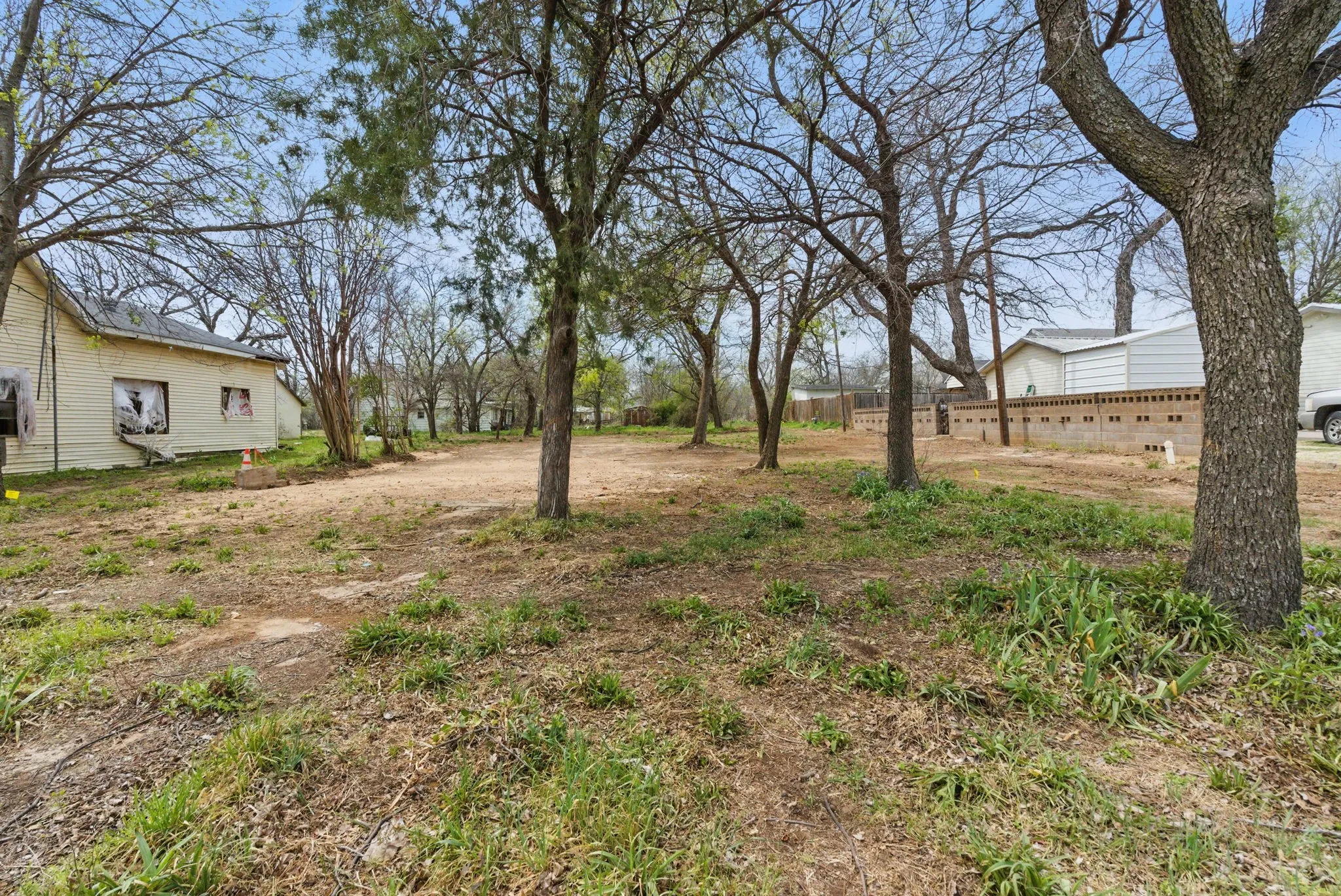Unimproved Land For Sale in Eastland County , 904 Avenue H, Cisco, Texas 76437, 0, 0, Garage spaces, 0 Sqft, built in 0, mls#20882541, Real Estate Agent in Cisco, Homes For Sale in Eastland county, Homes For Sale in Cisco, Realtor in Cisco Texas, Real Estate Brokerage Independent Realty Texas, Luminita Cordes Realtor