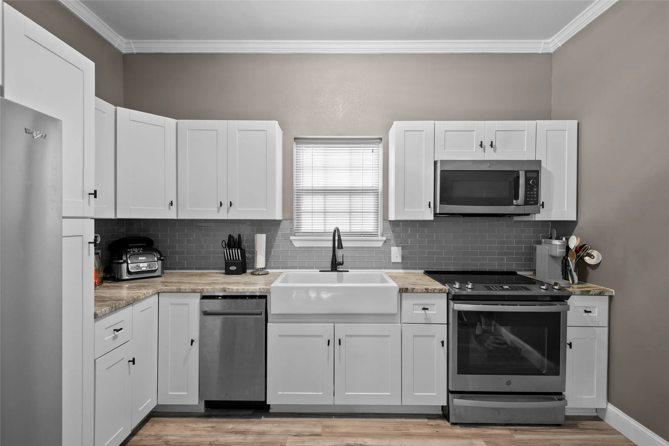 Single Family Residence For Sale in Johnson County , 63 Live Oak Street, Alvarado, Texas 76009, 2 Bedroom, 1 Bathroom, Garage spaces, 900 Sqft, built in 2022, mls#20885689, Real Estate Agent in Alvarado, Homes For Sale in Johnson county, Homes For Sale in Alvarado, Realtor in Alvarado Texas, Real Estate Brokerage Independent Realty Texas, Luminita Cordes Realtor