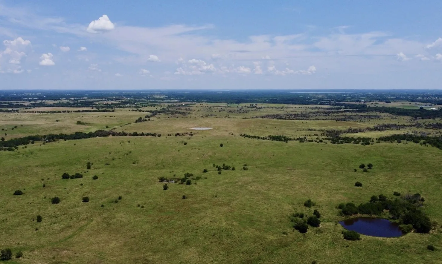 Bird's eye view with a rural view