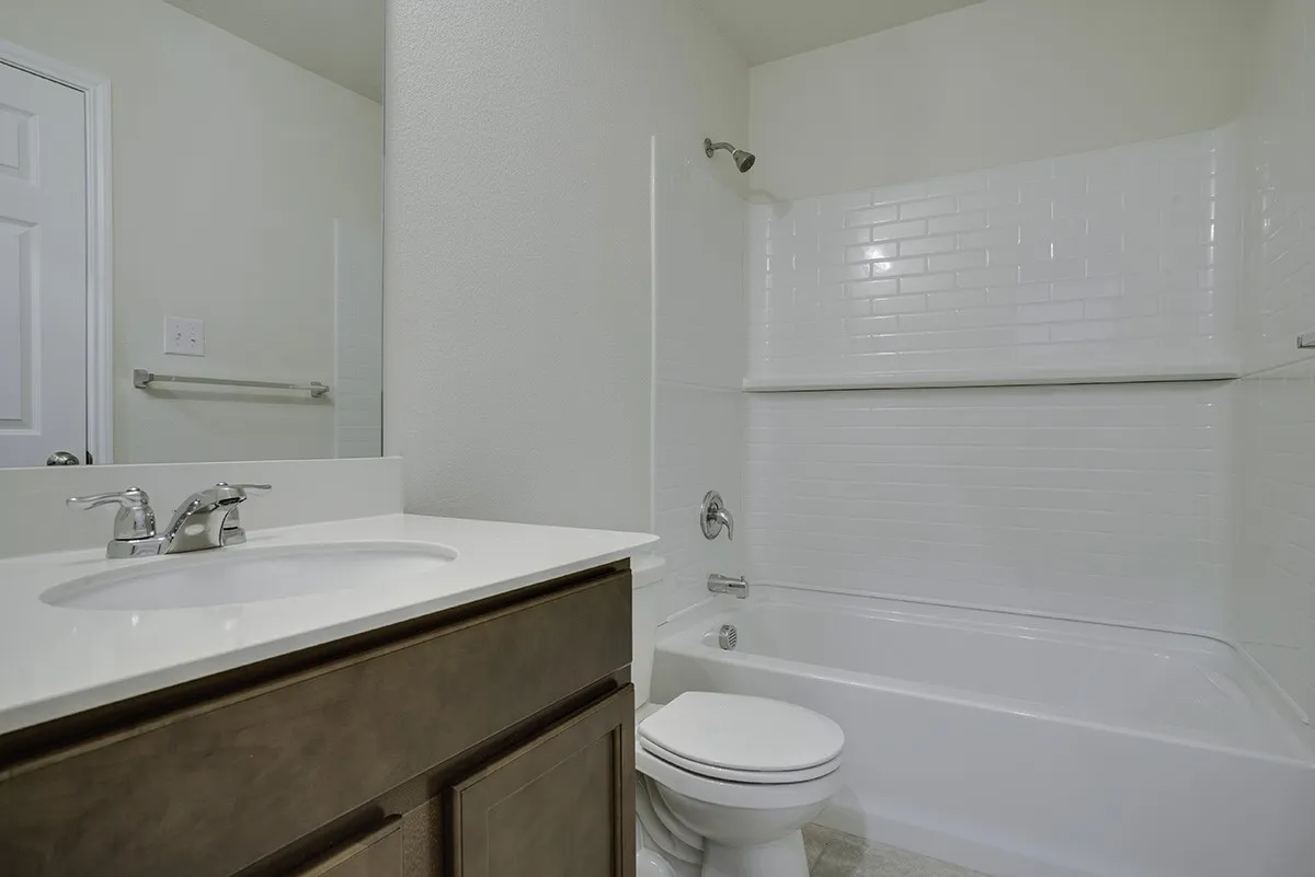 Single Family Residence For Sale in Kaufman County , 1617 Drasco Drive, Forney, Texas 75126, 4 Bedroom, 3 Bathroom, 2 Garage spaces, 1,941 Sqft, built in 2021, Preowned, Price $300,000, mls#20867512, Real Estate Agent in Forney, Homes For Sale in Kaufman county, Homes For Sale in Forney, Realtor in Forney Texas, Real Estate Brokerage Independent Realty Texas, Luminita Cordes Realtor