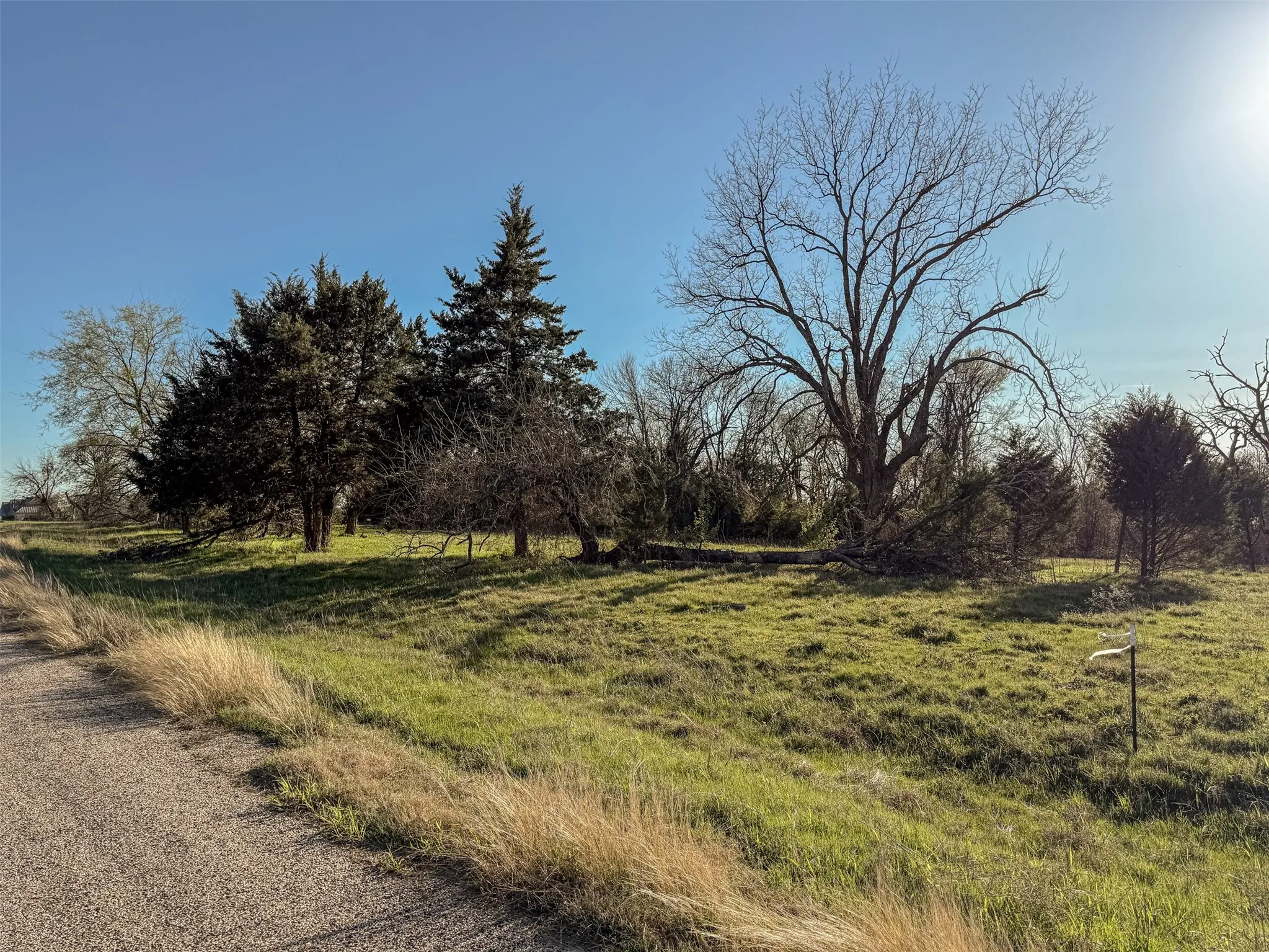 Unimproved Land For Sale in Hunt County , 2063 Bluffview Lane, Lone Oak, Texas 75453, 0, 0, Garage spaces, 0 Sqft, built in 0, mls#20876359, Real Estate Agent in Lone Oak, Homes For Sale in Hunt county, Homes For Sale in Lone Oak, Realtor in Lone Oak Texas, Real Estate Brokerage Independent Realty Texas, Luminita Cordes Realtor
