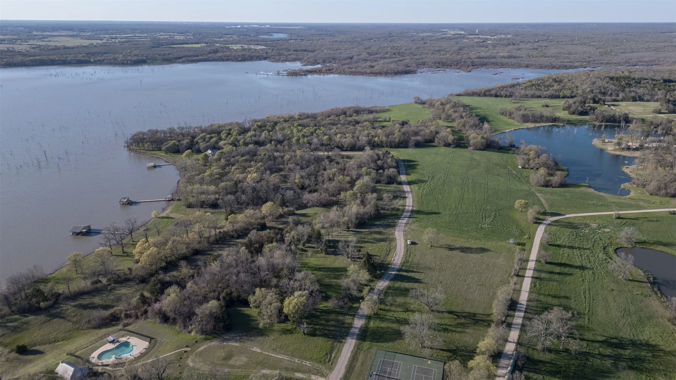 Unimproved Land For Sale in Hunt County , 2063 Bluffview Lane, Lone Oak, Texas 75453, 0, 0, Garage spaces, 0 Sqft, built in 0, mls#20876359, Real Estate Agent in Lone Oak, Homes For Sale in Hunt county, Homes For Sale in Lone Oak, Realtor in Lone Oak Texas, Real Estate Brokerage Independent Realty Texas, Luminita Cordes Realtor