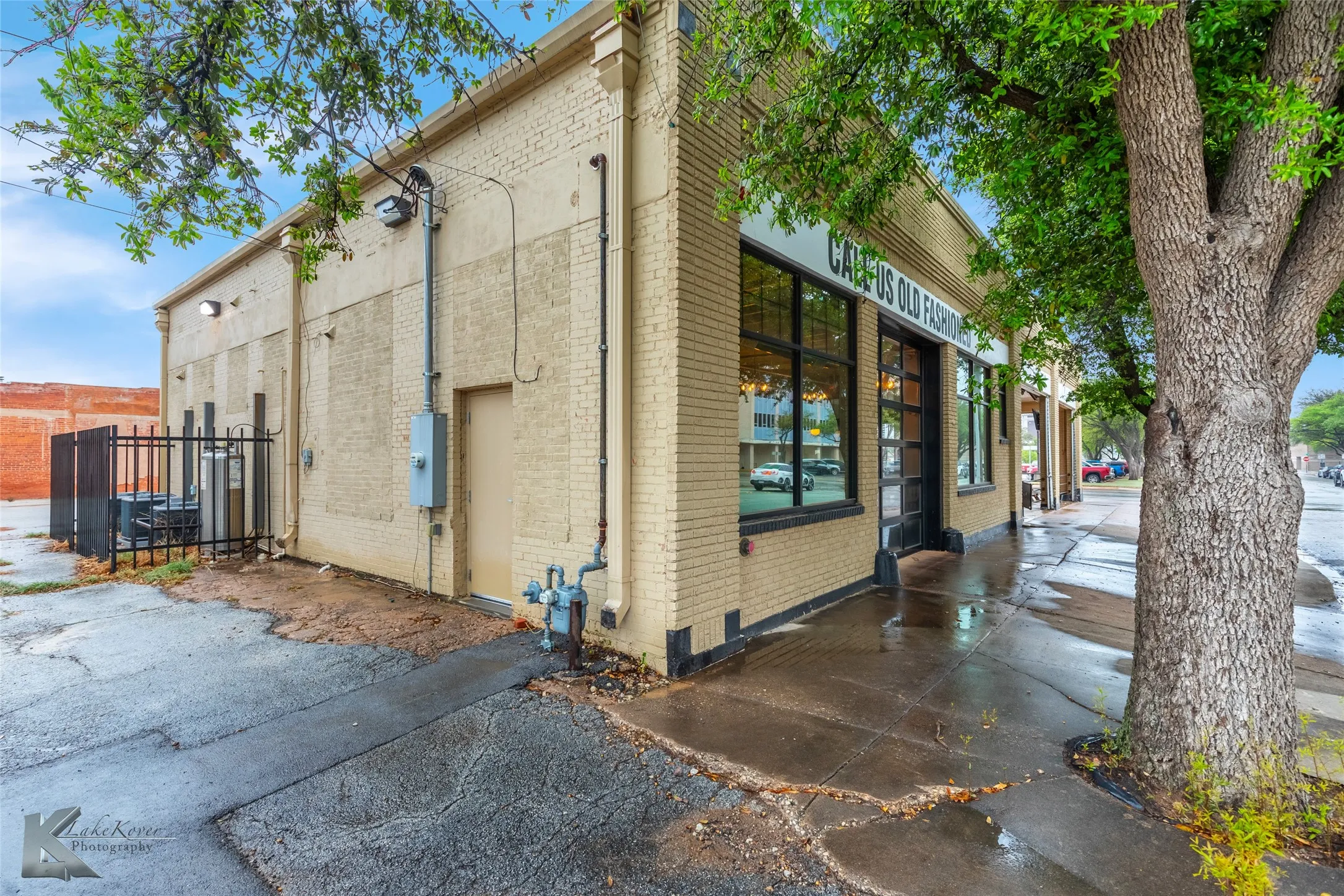 Business For Sale in Taylor County , 382 Chestnut Street, Abilene, Texas 79602, 0, 0, Garage spaces, 0 Sqft, built in 1922, Preowned, mls#20891944, Real Estate Agent in Abilene, Homes For Sale in Taylor county, Homes For Sale in Abilene, Realtor in Abilene Texas, Real Estate Brokerage Independent Realty Texas, Luminita Cordes Realtor