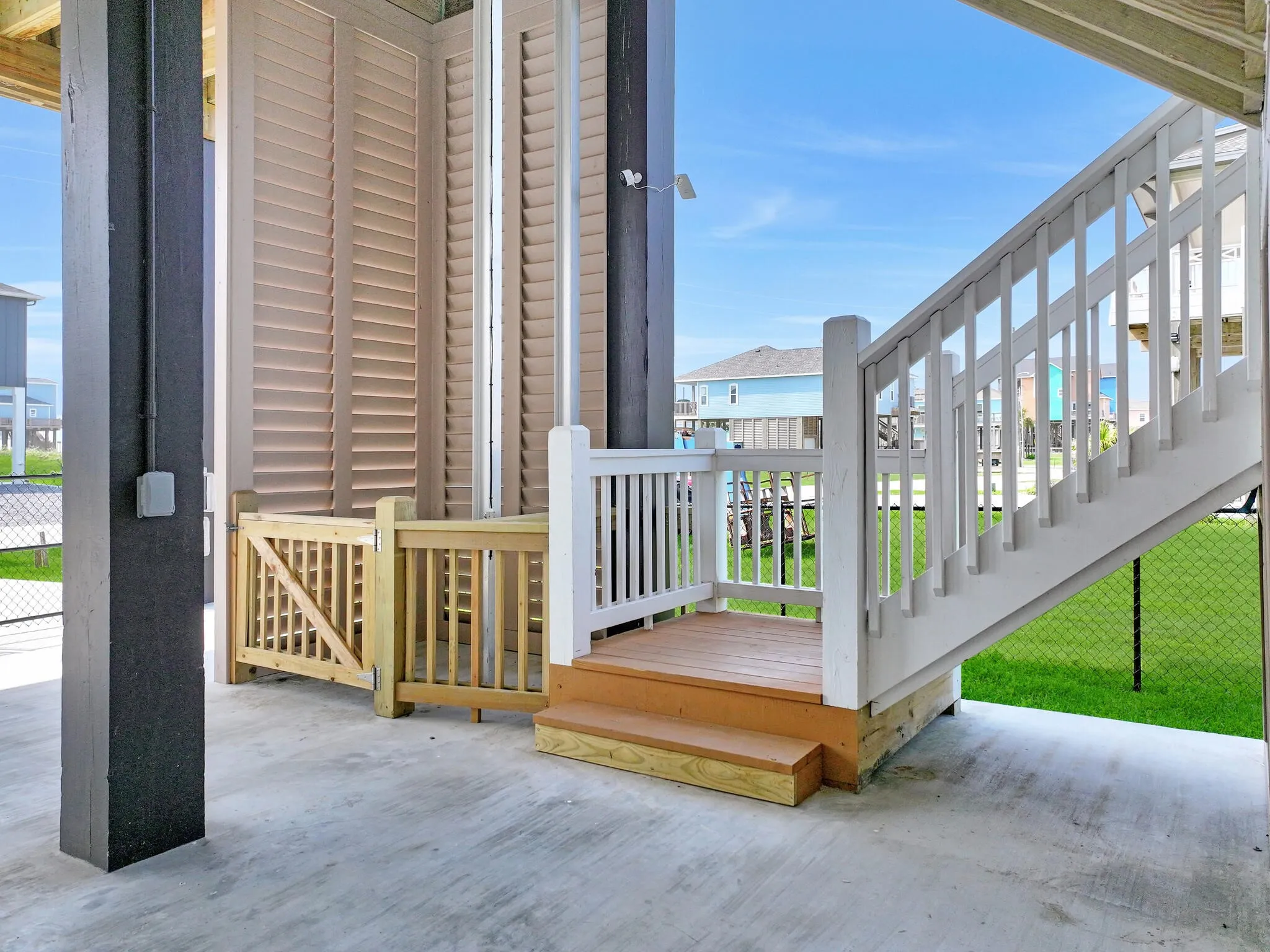 Single Family Residence For Sale in Galveston County , 1983 Royalville Ct, Crystal Beach, Texas 77650, 4 Bedroom, 4 Bathroom, Garage spaces, 2,029 Sqft, built in 2024, mls#20895736, Real Estate Agent in Crystal Beach, Homes For Sale in Galveston county, Homes For Sale in Crystal Beach, Realtor in Crystal Beach Texas, Real Estate Brokerage Independent Realty Texas, Luminita Cordes Realtor