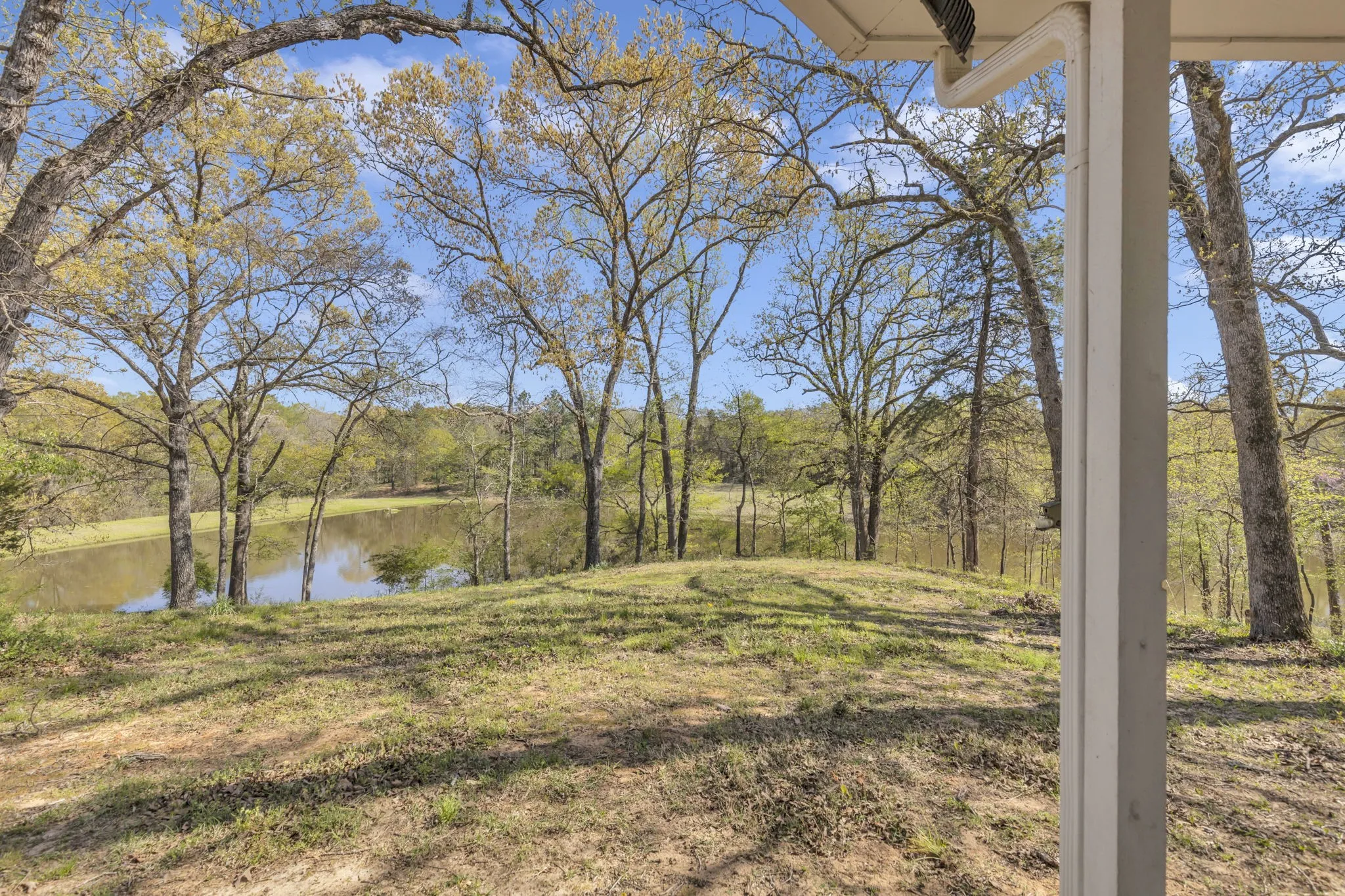 Farm For Sale in Smith County , 18340 County Road 479 Road, Lindale, Texas 75771, 3 Bedroom, 3 Bathroom, 2 Garage spaces, 2,693 Sqft, built in 1994, mls#20895495, Real Estate Agent in Lindale, Homes For Sale in Smith county, Homes For Sale in Lindale, Realtor in Lindale Texas, Real Estate Brokerage Independent Realty Texas, Luminita Cordes Realtor