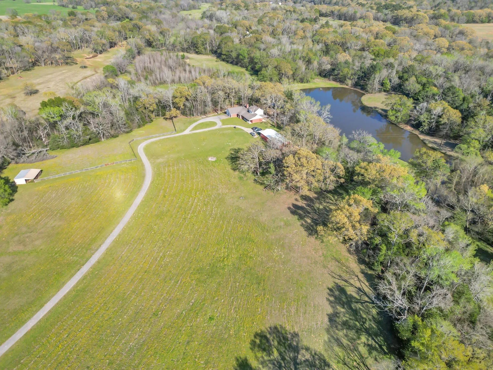 Farm For Sale in Smith County , 18340 County Road 479 Road, Lindale, Texas 75771, 3 Bedroom, 3 Bathroom, 2 Garage spaces, 2,693 Sqft, built in 1994, mls#20895495, Real Estate Agent in Lindale, Homes For Sale in Smith county, Homes For Sale in Lindale, Realtor in Lindale Texas, Real Estate Brokerage Independent Realty Texas, Luminita Cordes Realtor