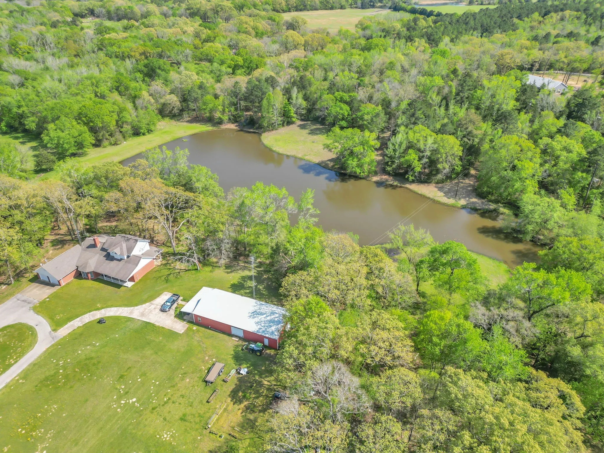 Farm For Sale in Smith County , 18340 County Road 479 Road, Lindale, Texas 75771, 3 Bedroom, 3 Bathroom, 2 Garage spaces, 2,693 Sqft, built in 1994, mls#20895495, Real Estate Agent in Lindale, Homes For Sale in Smith county, Homes For Sale in Lindale, Realtor in Lindale Texas, Real Estate Brokerage Independent Realty Texas, Luminita Cordes Realtor