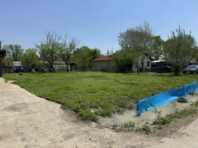 Unimproved Land For Sale in Rockwall County , 485 Russell Drive, Rockwall, Texas 75032, 0, 0, Garage spaces, 0 Sqft, built in 0, Price $145,000, mls#20896127, Real Estate Agent in Rockwall, Homes For Sale in Rockwall county, Homes For Sale in Rockwall, Realtor in Rockwall Texas, Real Estate Brokerage Independent Realty Texas, Luminita Cordes Realtor
