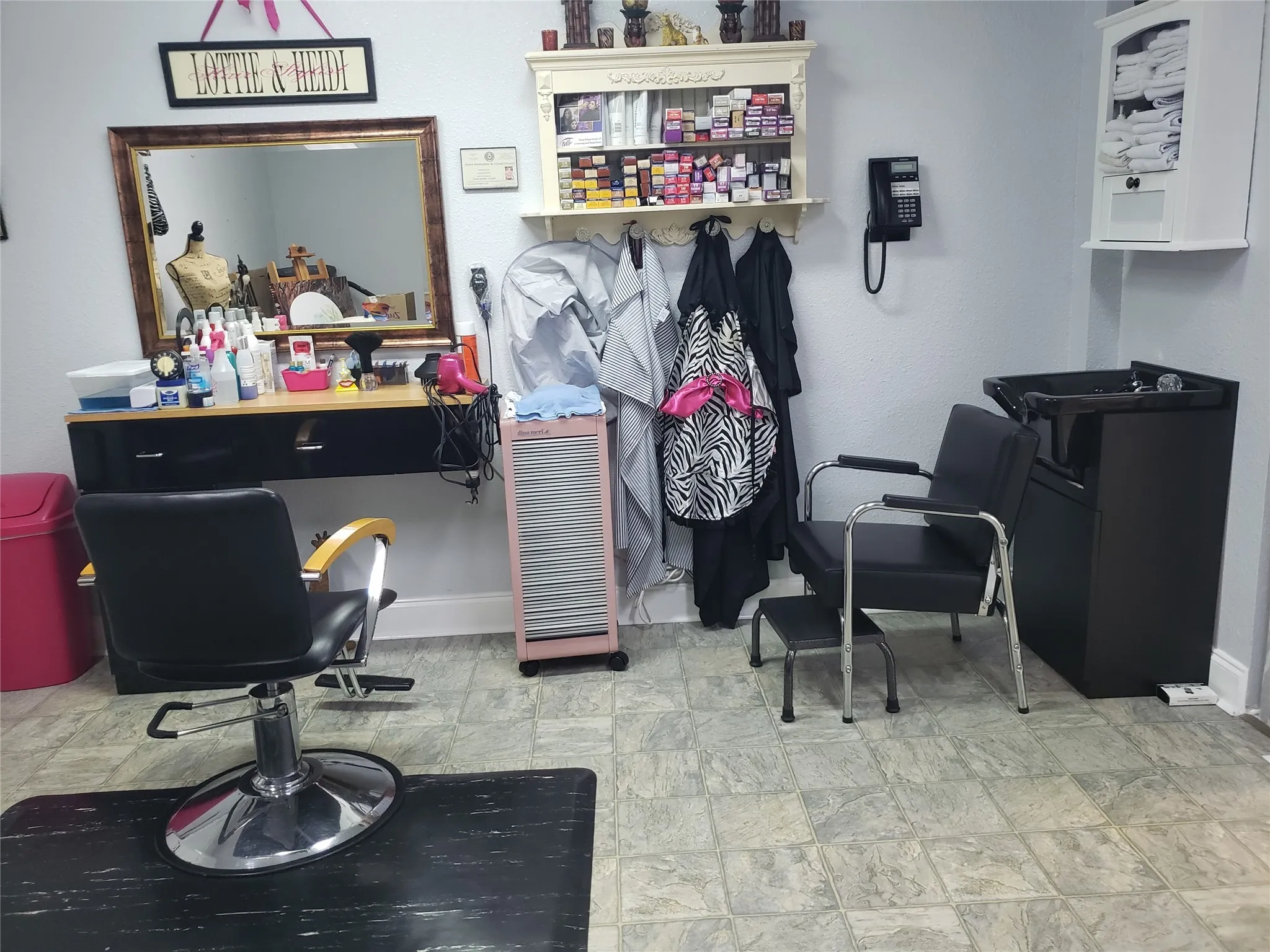 Retail For Sale in Tarrant County , 5617 Watauga Road, Watauga, Texas 76148, 0, 0, Garage spaces, 0 Sqft, built in 1950, Preowned, mls#20894600, Real Estate Agent in Watauga, Homes For Sale in Tarrant county, Homes For Sale in Watauga, Realtor in Watauga Texas, Real Estate Brokerage Independent Realty Texas, Luminita Cordes Realtor