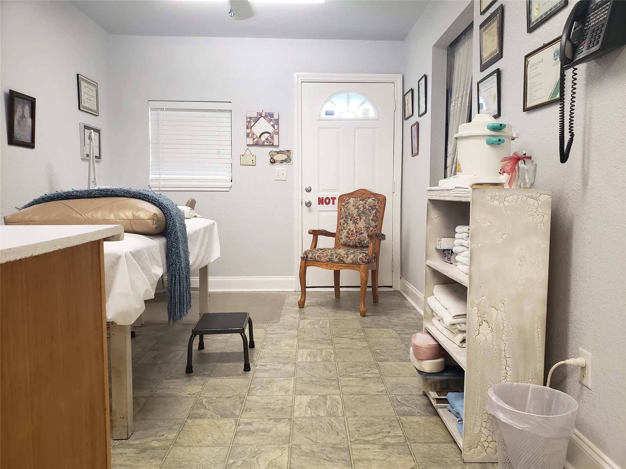 Retail For Sale in Tarrant County , 5617 Watauga Road, Watauga, Texas 76148, 0, 0, Garage spaces, 0 Sqft, built in 1950, Preowned, mls#20894600, Real Estate Agent in Watauga, Homes For Sale in Tarrant county, Homes For Sale in Watauga, Realtor in Watauga Texas, Real Estate Brokerage Independent Realty Texas, Luminita Cordes Realtor