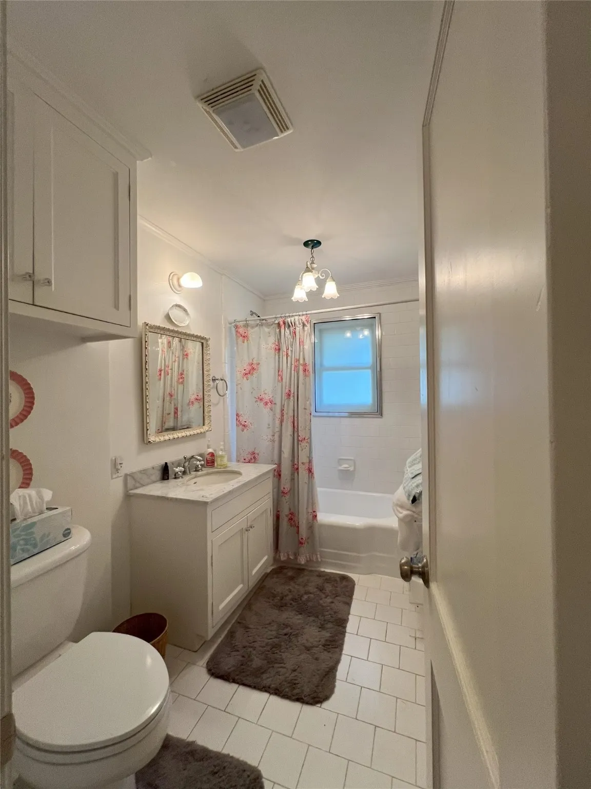For Sale in Montgomery County , 1802 N Fm-1486, Montgomery, Texas 77356, 4 Bedrooms, 2 Bathrooms, 2 Garage spaces, 1,867 Sqft, built in 1964, Price $1,375,000, mls#2158078, Real Estate Agent in Montgomery, Homes For Sale in Montgomery county, Homes For Sale in Montgomery, Realtor in Montgomery Texas, Real Estate Brokerage Independent Realty Texas, Luminita Cordes Realtor
