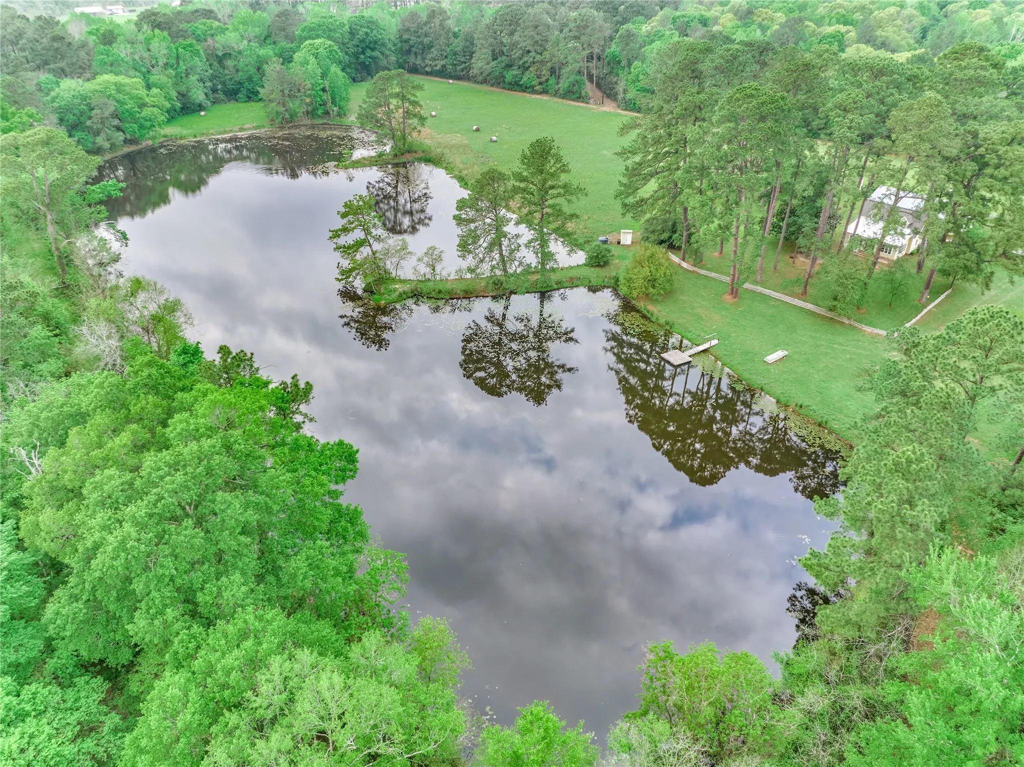 For Sale in Montgomery County , 1802 N Fm-1486, Montgomery, Texas 77356, 4 Bedrooms, 2 Bathrooms, 2 Garage spaces, 1,867 Sqft, built in 1964, Price $1,375,000, mls#2158078, Real Estate Agent in Montgomery, Homes For Sale in Montgomery county, Homes For Sale in Montgomery, Realtor in Montgomery Texas, Real Estate Brokerage Independent Realty Texas, Luminita Cordes Realtor