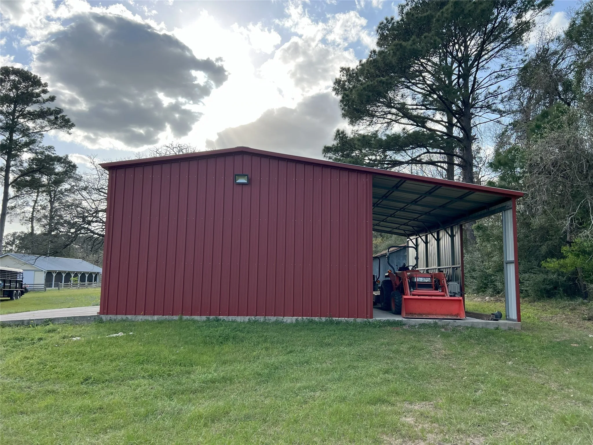 For Sale in Montgomery County , 1802 N Fm-1486, Montgomery, Texas 77356, 4 Bedrooms, 2 Bathrooms, 2 Garage spaces, 1,867 Sqft, built in 1964, Price $1,375,000, mls#2158078, Real Estate Agent in Montgomery, Homes For Sale in Montgomery county, Homes For Sale in Montgomery, Realtor in Montgomery Texas, Real Estate Brokerage Independent Realty Texas, Luminita Cordes Realtor