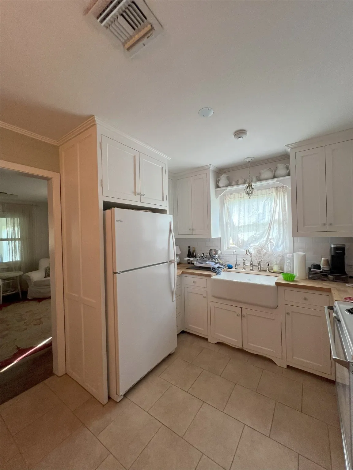 For Sale in Montgomery County , 1802 N Fm-1486, Montgomery, Texas 77356, 4 Bedrooms, 2 Bathrooms, 2 Garage spaces, 1,867 Sqft, built in 1964, Price $1,375,000, mls#2158078, Real Estate Agent in Montgomery, Homes For Sale in Montgomery county, Homes For Sale in Montgomery, Realtor in Montgomery Texas, Real Estate Brokerage Independent Realty Texas, Luminita Cordes Realtor