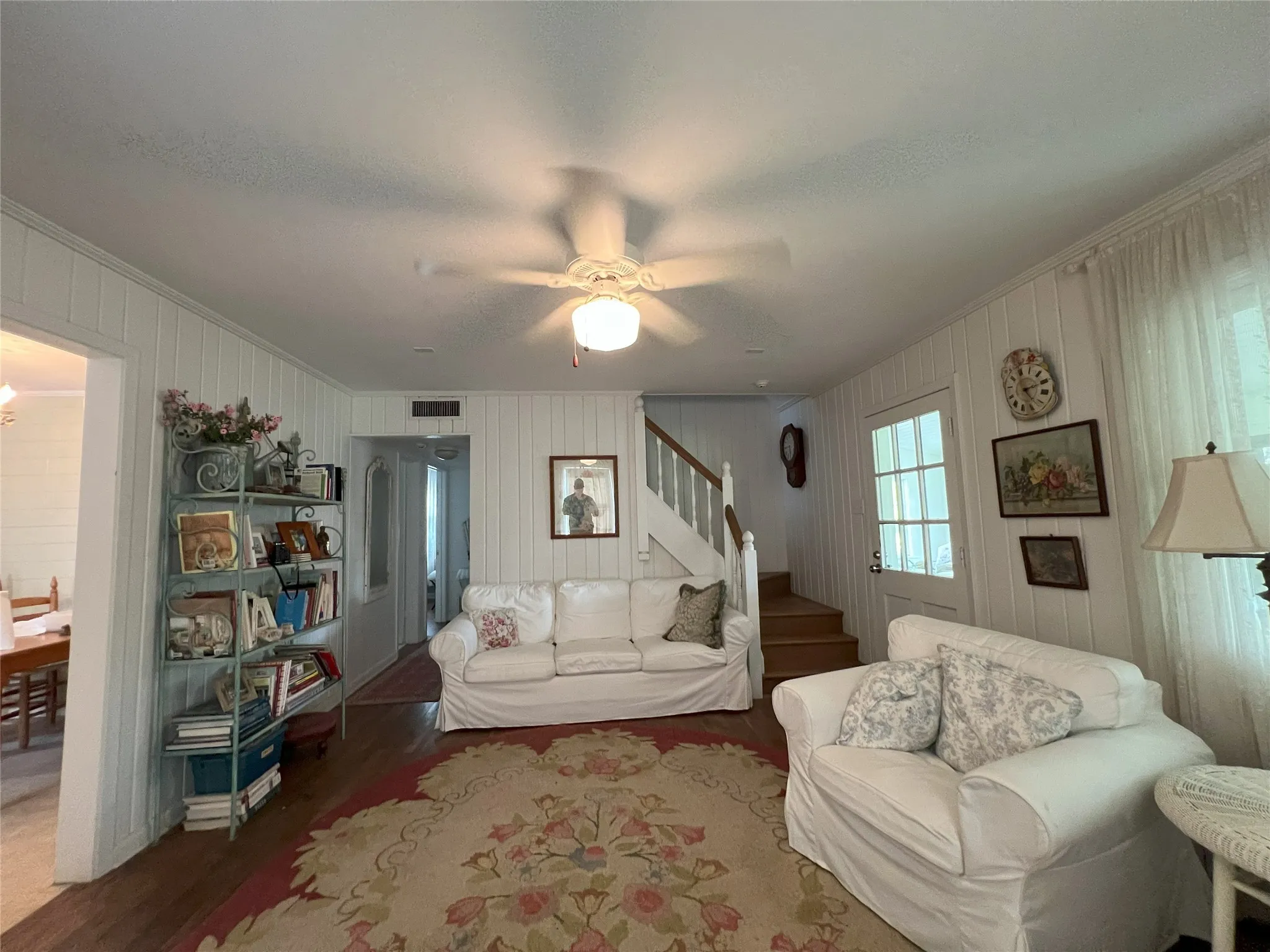 For Sale in Montgomery County , 1802 N Fm-1486, Montgomery, Texas 77356, 4 Bedrooms, 2 Bathrooms, 2 Garage spaces, 1,867 Sqft, built in 1964, Price $1,375,000, mls#2158078, Real Estate Agent in Montgomery, Homes For Sale in Montgomery county, Homes For Sale in Montgomery, Realtor in Montgomery Texas, Real Estate Brokerage Independent Realty Texas, Luminita Cordes Realtor