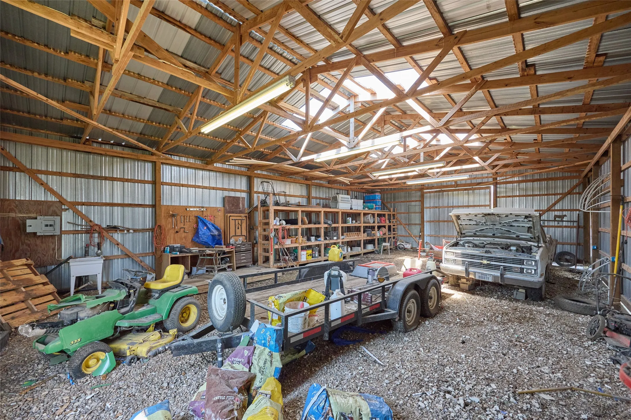 Ranch For Sale in Fannin County , 0000 County Road 5040, Leonard, Texas 75452, 0, 0, Garage spaces, 0 Sqft, built in 1950, mls#20897443, Real Estate Agent in Leonard, Homes For Sale in Fannin county, Homes For Sale in Leonard, Realtor in Leonard Texas, Real Estate Brokerage Independent Realty Texas, Luminita Cordes Realtor