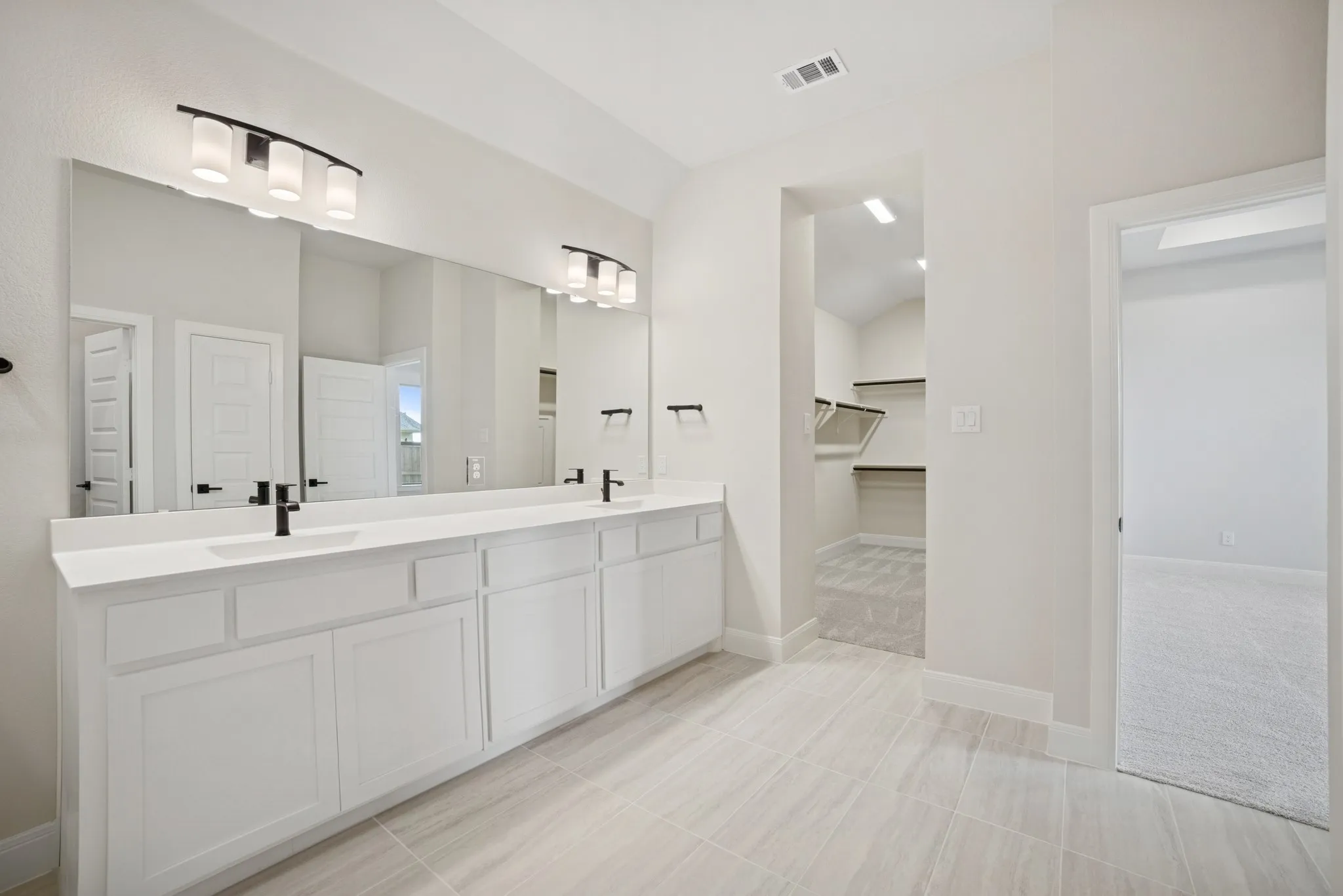 Single Family Residence For Sale in Kaufman County , 9604 Talia Boulevard, Mesquite, Texas 75126, 4 Bedroom, 3 Bathroom, 2 Garage spaces, 2,494 Sqft, built in 2025, mls#20898309, Real Estate Agent in Mesquite, Homes For Sale in Kaufman county, Homes For Sale in Mesquite, Realtor in Mesquite Texas, Real Estate Brokerage Independent Realty Texas, Luminita Cordes Realtor
