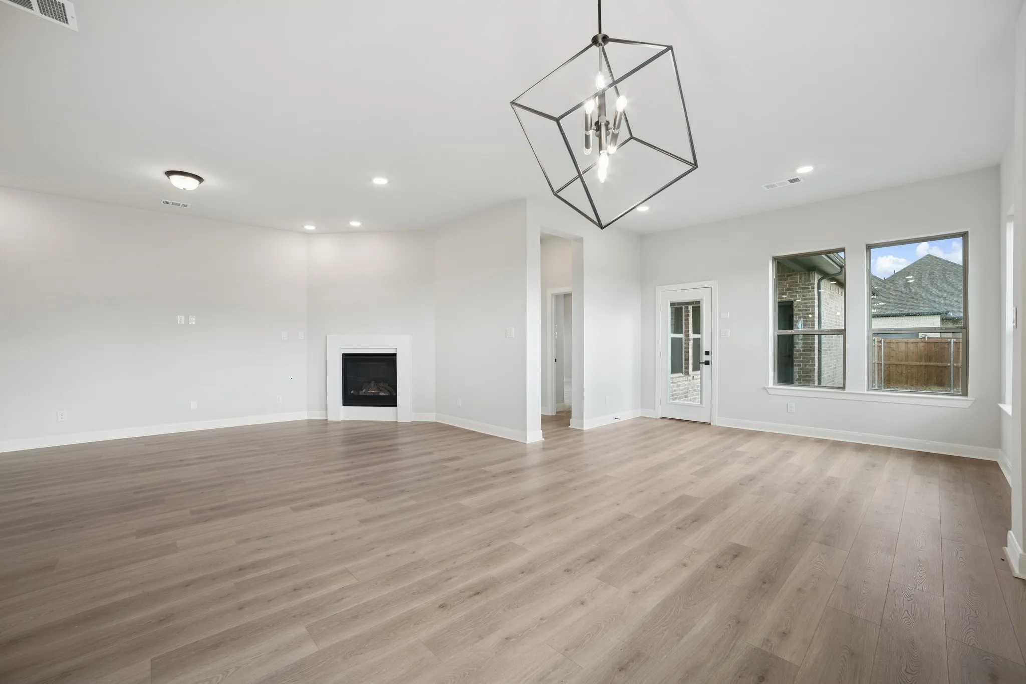 Single Family Residence For Sale in Kaufman County , 9604 Talia Boulevard, Mesquite, Texas 75126, 4 Bedroom, 3 Bathroom, 2 Garage spaces, 2,494 Sqft, built in 2025, mls#20898309, Real Estate Agent in Mesquite, Homes For Sale in Kaufman county, Homes For Sale in Mesquite, Realtor in Mesquite Texas, Real Estate Brokerage Independent Realty Texas, Luminita Cordes Realtor