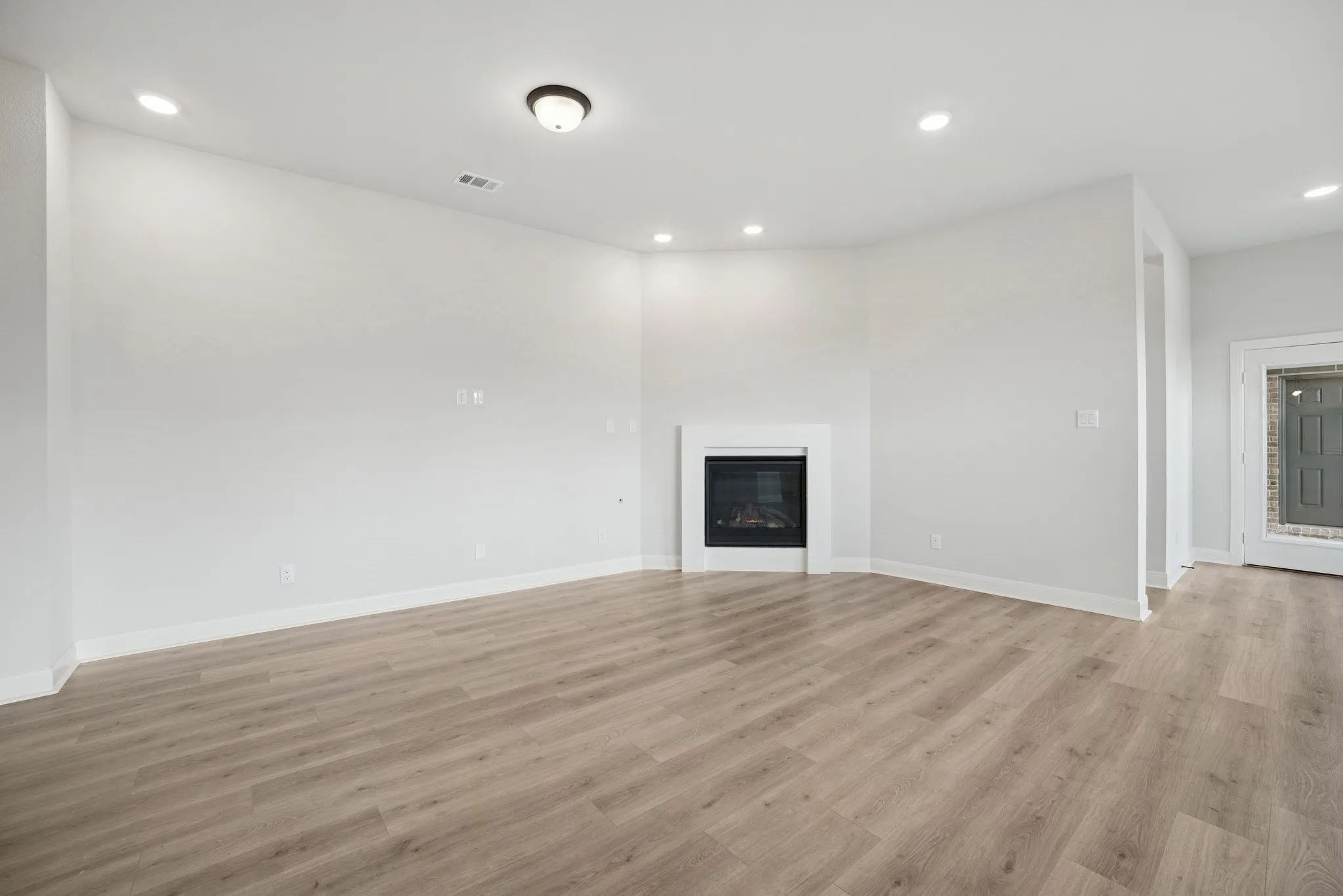 Single Family Residence For Sale in Kaufman County , 9604 Talia Boulevard, Mesquite, Texas 75126, 4 Bedroom, 3 Bathroom, 2 Garage spaces, 2,494 Sqft, built in 2025, mls#20898309, Real Estate Agent in Mesquite, Homes For Sale in Kaufman county, Homes For Sale in Mesquite, Realtor in Mesquite Texas, Real Estate Brokerage Independent Realty Texas, Luminita Cordes Realtor