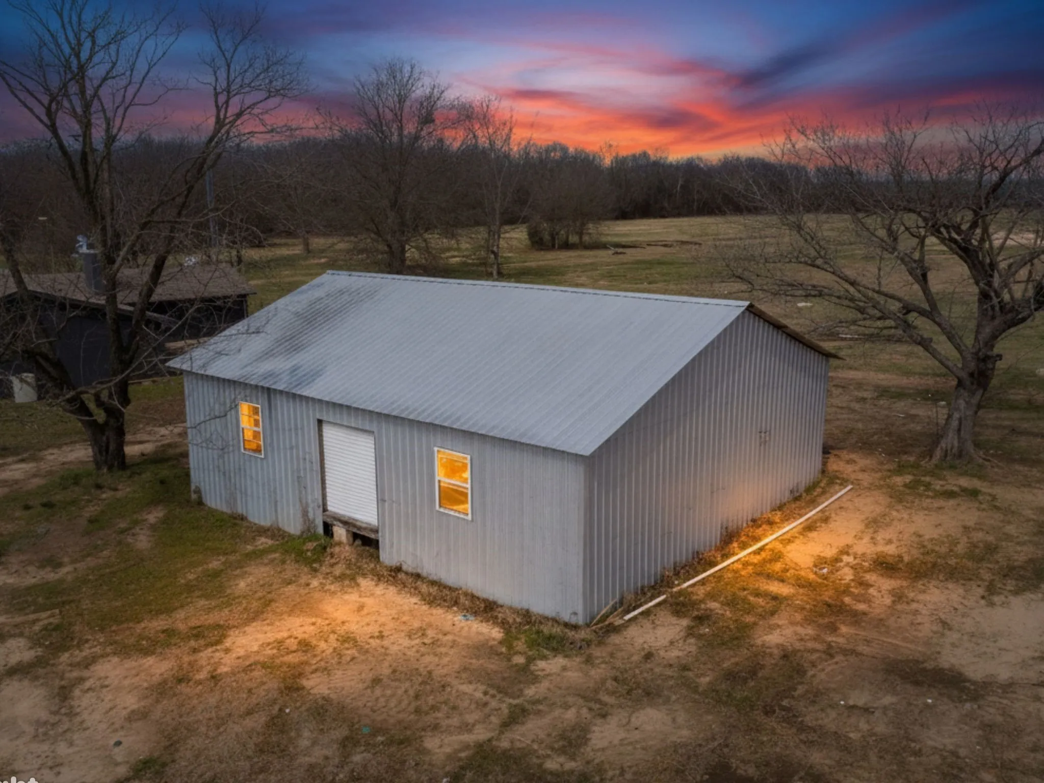 Single Family Residence For Sale in Van Zandt County , 530 County Road 1123, Fruitvale, Texas 75127, 3 Bedroom, 2 Bathroom, Garage spaces, 1,650 Sqft, built in 1972, mls#20899899, Real Estate Agent in Fruitvale, Homes For Sale in Van Zandt county, Homes For Sale in Fruitvale, Realtor in Fruitvale Texas, Real Estate Brokerage Independent Realty Texas, Luminita Cordes Realtor
