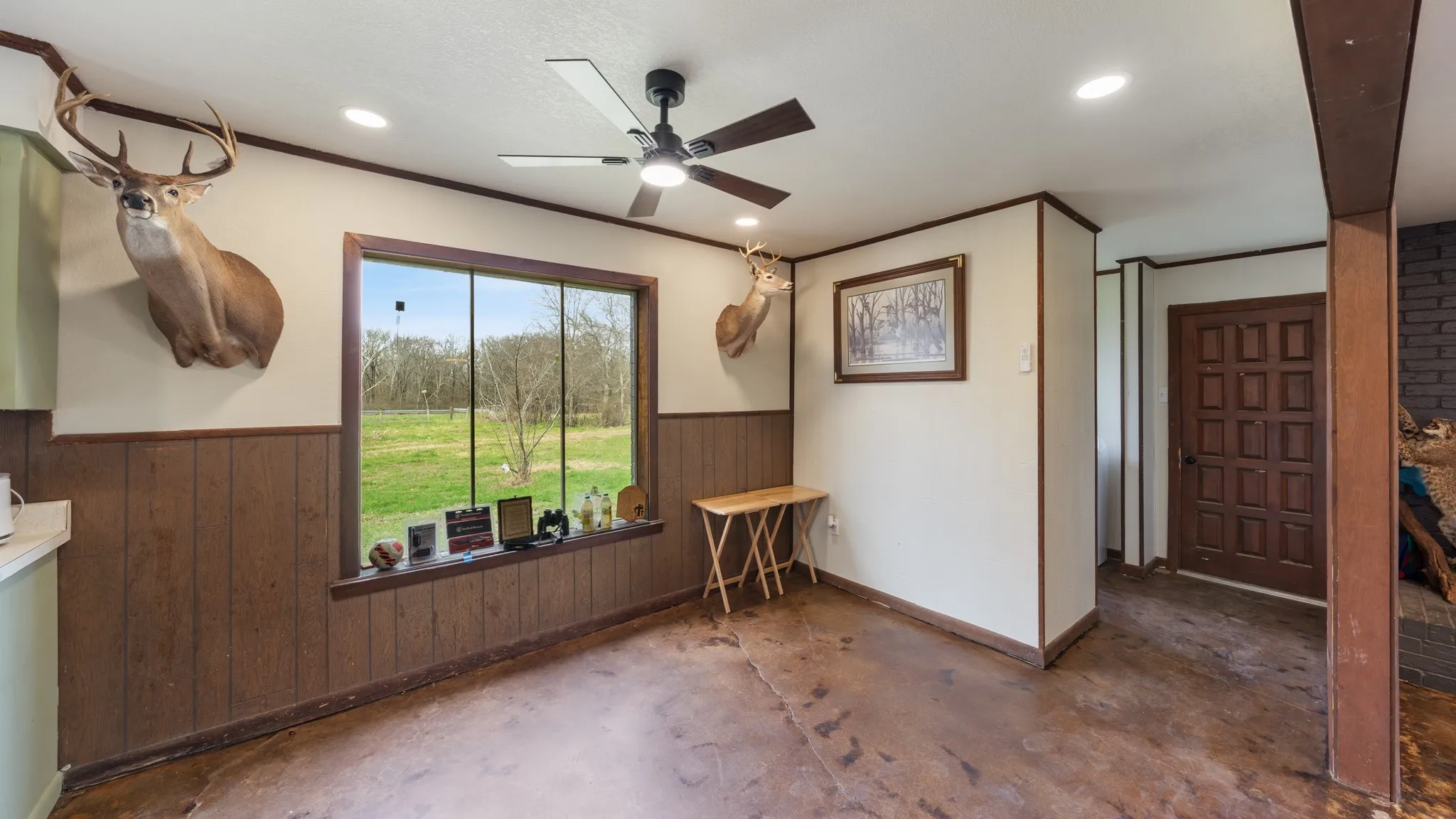 Single Family Residence For Sale in Van Zandt County , 530 County Road 1123, Fruitvale, Texas 75127, 3 Bedroom, 2 Bathroom, Garage spaces, 1,650 Sqft, built in 1972, mls#20899899, Real Estate Agent in Fruitvale, Homes For Sale in Van Zandt county, Homes For Sale in Fruitvale, Realtor in Fruitvale Texas, Real Estate Brokerage Independent Realty Texas, Luminita Cordes Realtor