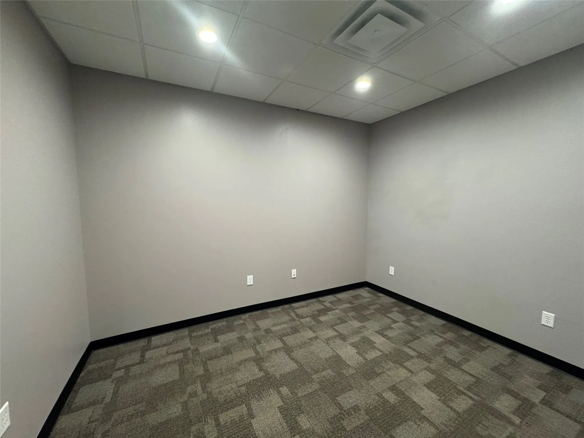 Suite 218