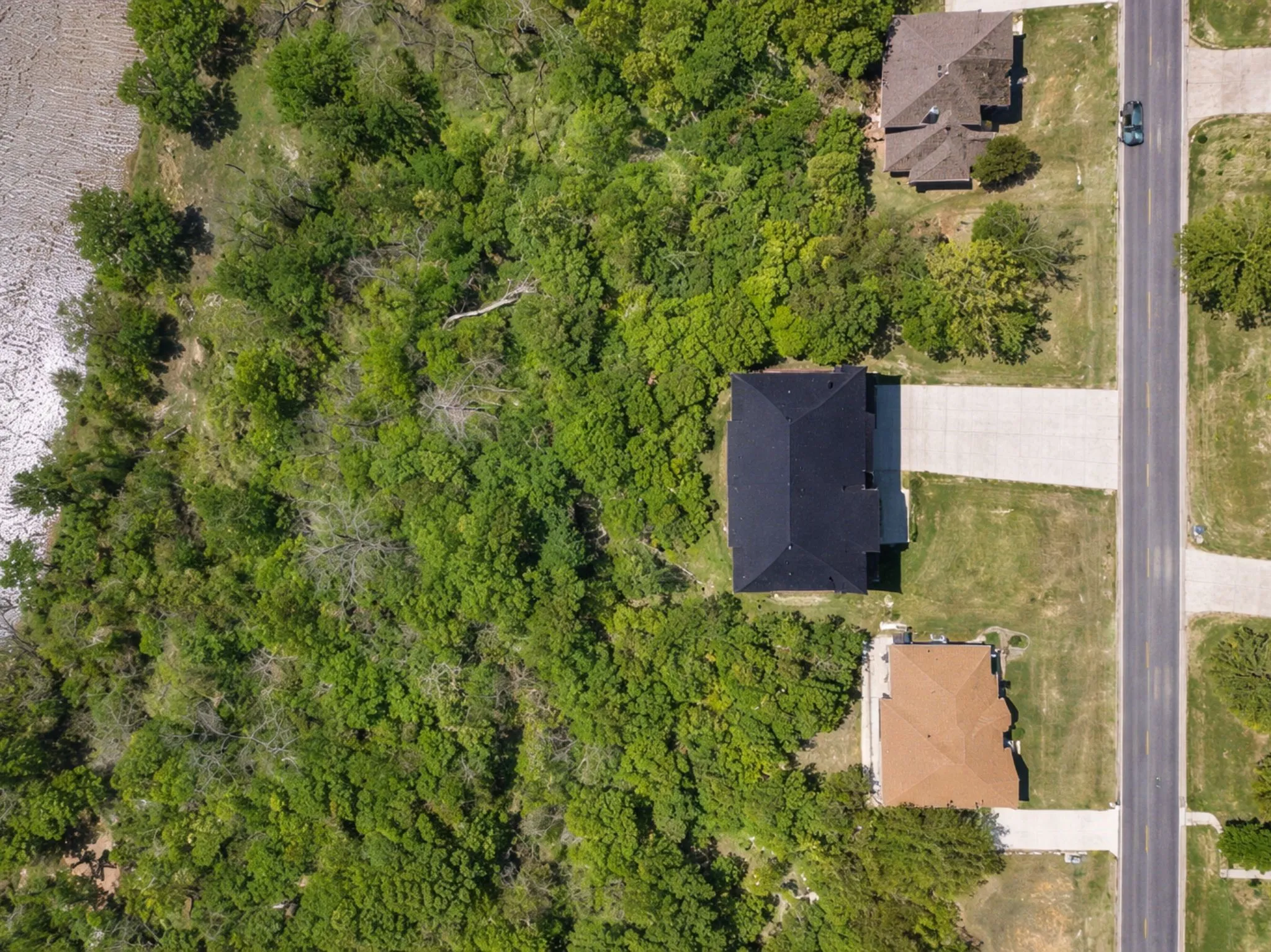 Virtual roofline rendering demonstrating potential build placement within lot boundaries. Home is digitally created.