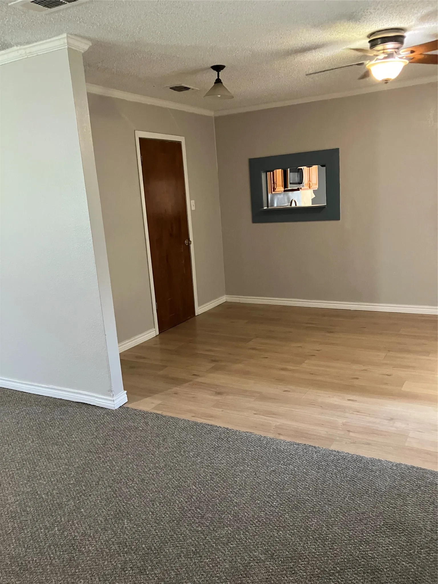Single Family Residence For Sale in Limestone County , 717 Bluebonnet Street, Mexia, Texas 76667, 3 Bedroom, 2 Bathroom, Garage spaces, 1,892 Sqft, built in 1988, Preowned, mls#20903666, Real Estate Agent in Mexia, Homes For Sale in Limestone county, Homes For Sale in Mexia, Realtor in Mexia Texas, Real Estate Brokerage Independent Realty Texas, Luminita Cordes Realtor