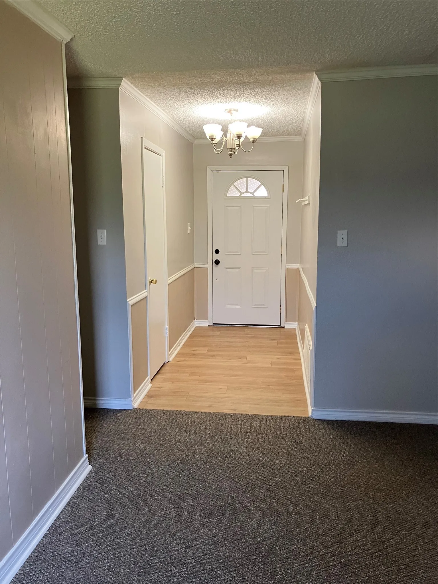 Single Family Residence For Sale in Limestone County , 717 Bluebonnet Street, Mexia, Texas 76667, 3 Bedroom, 2 Bathroom, Garage spaces, 1,892 Sqft, built in 1988, Preowned, mls#20903666, Real Estate Agent in Mexia, Homes For Sale in Limestone county, Homes For Sale in Mexia, Realtor in Mexia Texas, Real Estate Brokerage Independent Realty Texas, Luminita Cordes Realtor