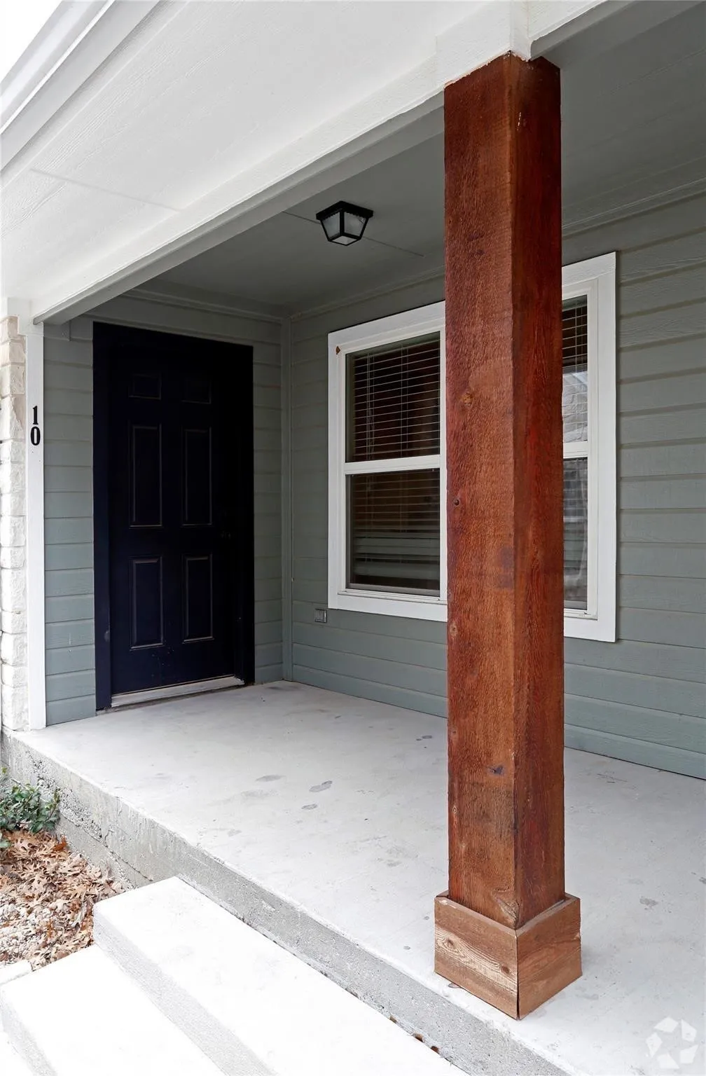 Townhouse For Rent in Erath County , 701 S Lillian Street, Stephenville, Texas 76401, 3 Bedroom, 3 Bathroom, Garage spaces, 1,375 Sqft, built in 2017, Preowned, mls#20904321, Real Estate Agent in Stephenville, Homes For Rent in Erath county, Homes For Rent in Stephenville, Realtor in Stephenville Texas, Real Estate Brokerage Independent Realty Texas, Luminita Cordes Realtor