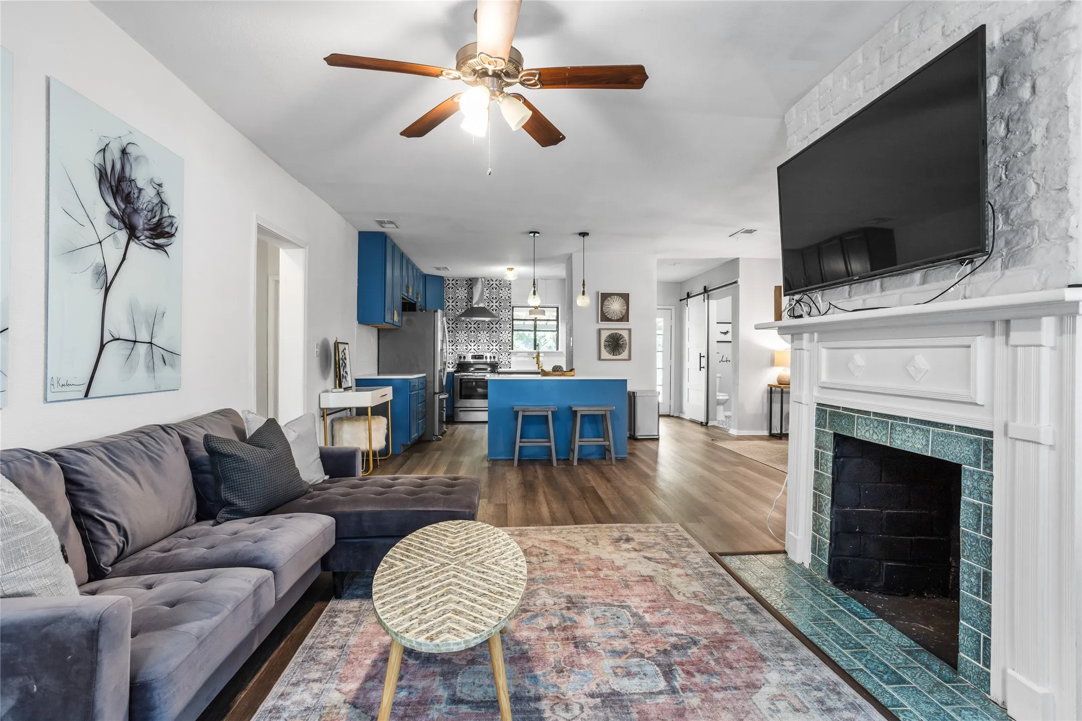 Single Family Residence For Sale in Tarrant County , 4040 Carolyn Road, Fort Worth, Texas 76109, 3 Bedroom, 2 Bathroom, Garage spaces, 1,314 Sqft, built in 1949, mls#20901343, Real Estate Agent in Fort Worth, Homes For Sale in Tarrant county, Homes For Sale in Fort Worth, Realtor in Fort Worth Texas, Real Estate Brokerage Independent Realty Texas, Luminita Cordes Realtor