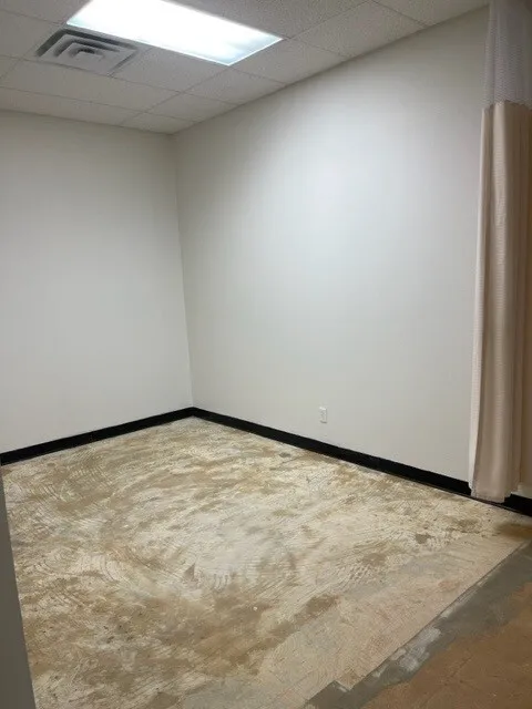 Retail For Rent in Lamar County , 550 N Collegiate Drive, Paris, Texas 75460, 0, 0, Garage spaces, 0 Sqft, built in 2008, Preowned, Price $2,500, mls#20906498, Real Estate Agent in Paris, Homes For Rent in Lamar county, Homes For Rent in Paris, Realtor in Paris Texas, Real Estate Brokerage Independent Realty Texas, Luminita Cordes Realtor