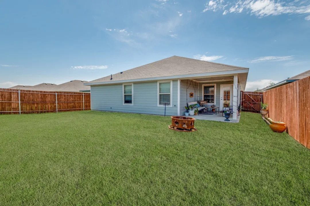 Single Family Residence For Sale in Collin County , 6427 Whitecap Drive, Princeton, Texas 75407, 4 Bedroom, 3 Bathroom, 2 Garage spaces, 2,025 Sqft, built in 2023, Preowned, mls#20902775, Real Estate Agent in Princeton, Homes For Sale in Collin county, Homes For Sale in Princeton, Realtor in Princeton Texas, Real Estate Brokerage Independent Realty Texas, Luminita Cordes Realtor