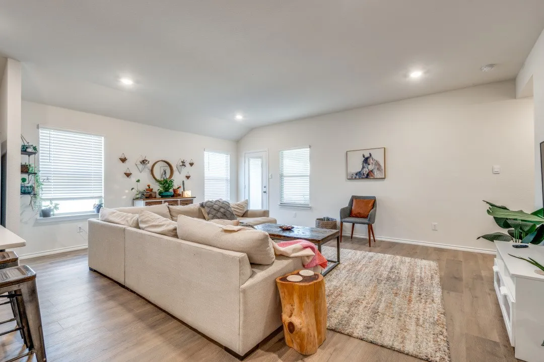 Single Family Residence For Sale in Collin County , 6427 Whitecap Drive, Princeton, Texas 75407, 4 Bedroom, 3 Bathroom, 2 Garage spaces, 2,025 Sqft, built in 2023, Preowned, mls#20902775, Real Estate Agent in Princeton, Homes For Sale in Collin county, Homes For Sale in Princeton, Realtor in Princeton Texas, Real Estate Brokerage Independent Realty Texas, Luminita Cordes Realtor