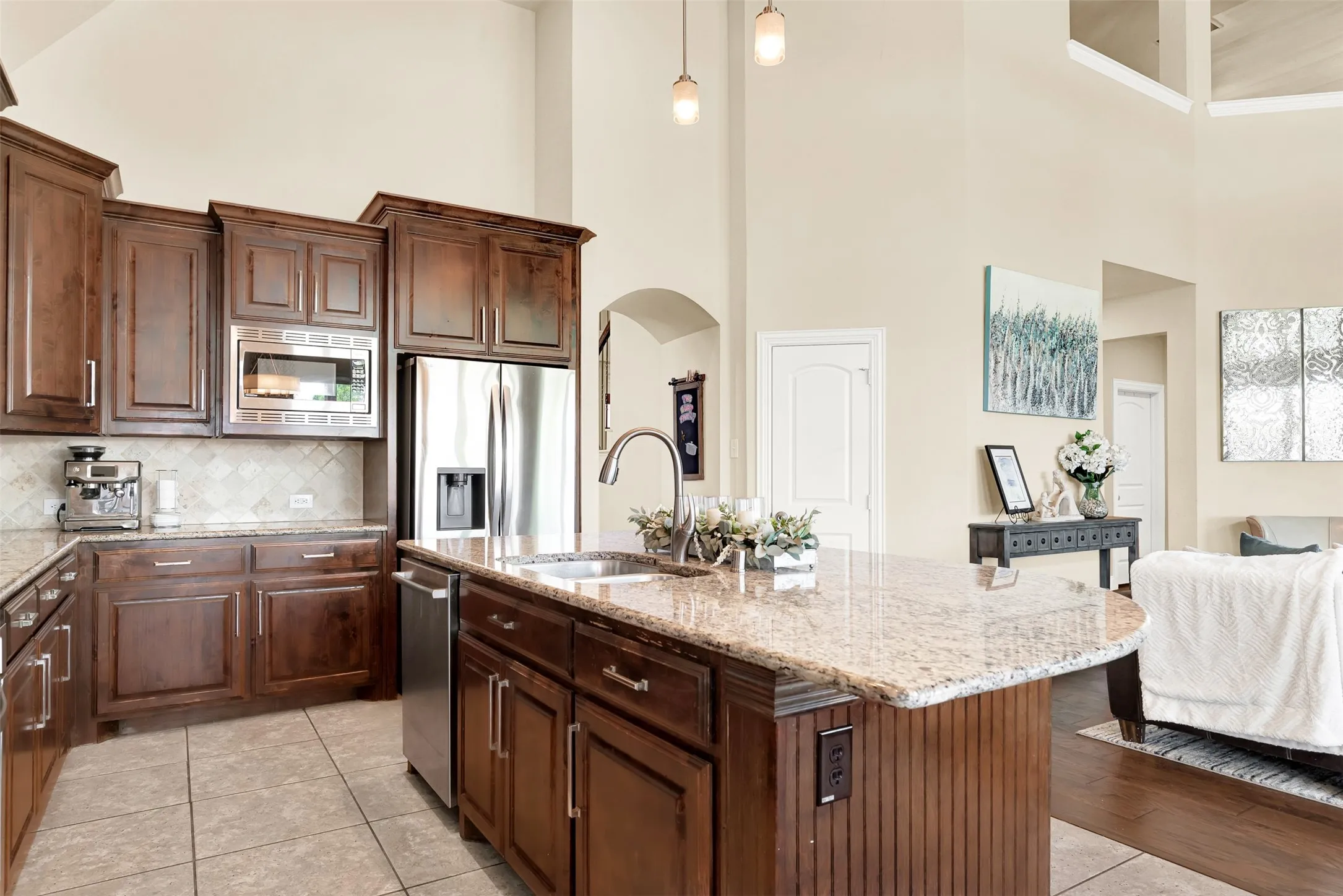 Single Family Residence For Sale in Collin County , 7808 Dawson Creek Drive, Mc Kinney, Texas 75071, 6 Bedroom, 5 Bathroom, 2 Garage spaces, 3,919 Sqft, built in 2012, Preowned, mls#20897411, Real Estate Agent in Mc Kinney, Homes For Sale in Collin county, Homes For Sale in Mc Kinney, Realtor in Mc Kinney Texas, Real Estate Brokerage Independent Realty Texas, Luminita Cordes Realtor