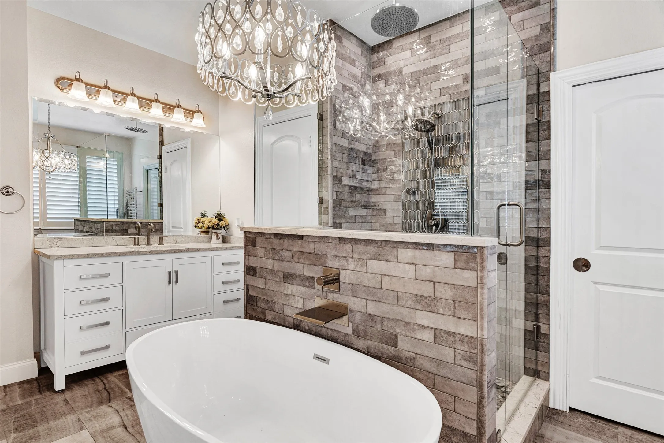 Single Family Residence For Sale in Collin County , 7808 Dawson Creek Drive, Mc Kinney, Texas 75071, 6 Bedroom, 5 Bathroom, 2 Garage spaces, 3,919 Sqft, built in 2012, Preowned, mls#20897411, Real Estate Agent in Mc Kinney, Homes For Sale in Collin county, Homes For Sale in Mc Kinney, Realtor in Mc Kinney Texas, Real Estate Brokerage Independent Realty Texas, Luminita Cordes Realtor
