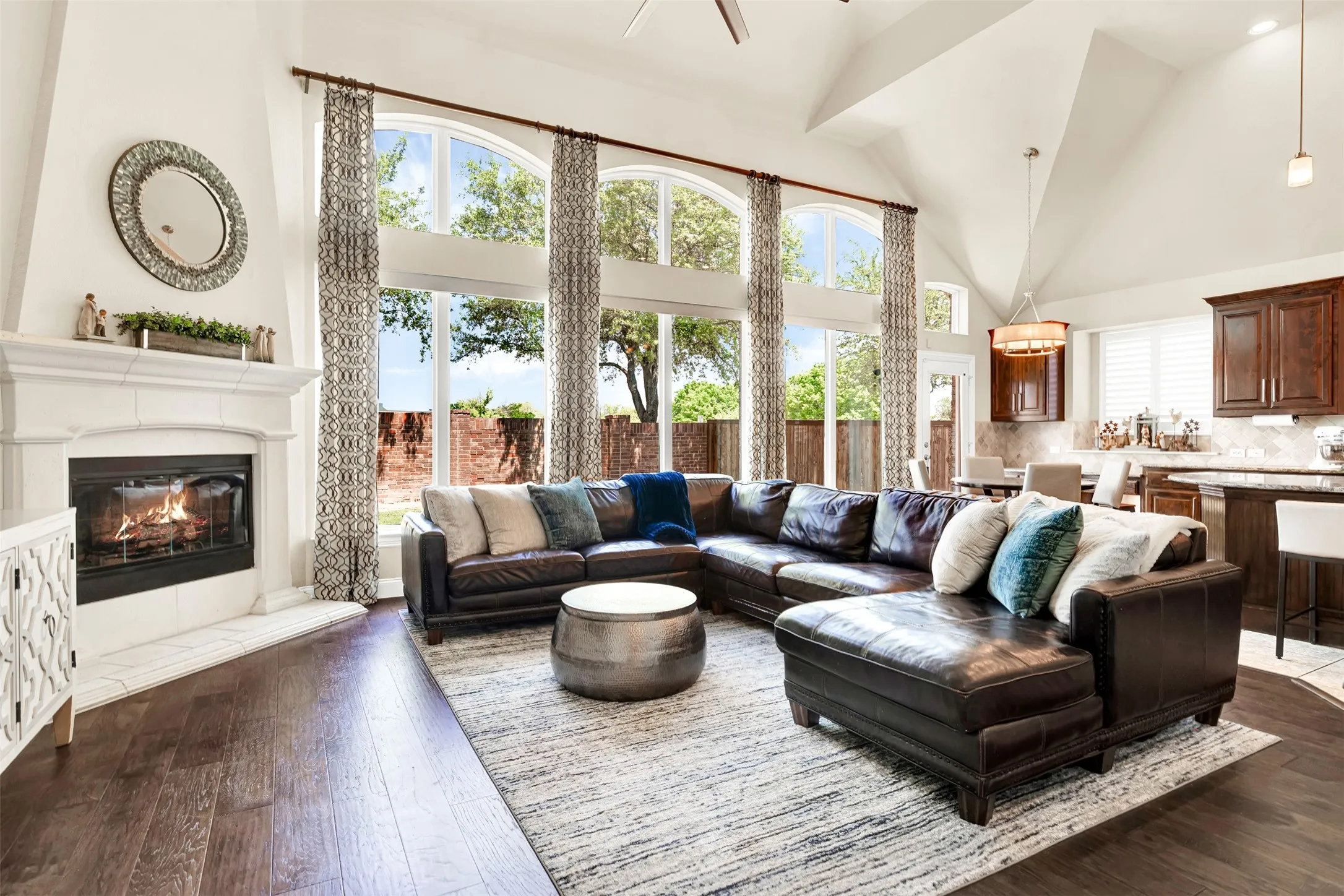Single Family Residence For Sale in Collin County , 7808 Dawson Creek Drive, Mc Kinney, Texas 75071, 6 Bedroom, 5 Bathroom, 2 Garage spaces, 3,919 Sqft, built in 2012, Preowned, mls#20897411, Real Estate Agent in Mc Kinney, Homes For Sale in Collin county, Homes For Sale in Mc Kinney, Realtor in Mc Kinney Texas, Real Estate Brokerage Independent Realty Texas, Luminita Cordes Realtor