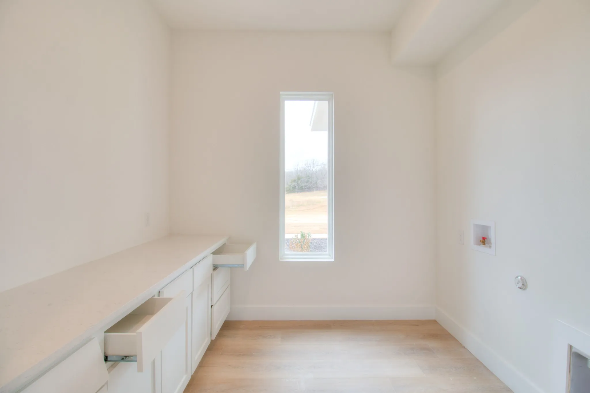 Single Family Residence For Sale in Montague County , 117 Mustang Springs Circle, Sunset, Texas 76270, 4 Bedroom, 3 Bathroom, 2 Garage spaces, 3,043 Sqft, built in 2024, New Construction - Incomplete, mls#20902168, Real Estate Agent in Sunset, Homes For Sale in Montague county, Homes For Sale in Sunset, Realtor in Sunset Texas, Real Estate Brokerage Independent Realty Texas, Luminita Cordes Realtor