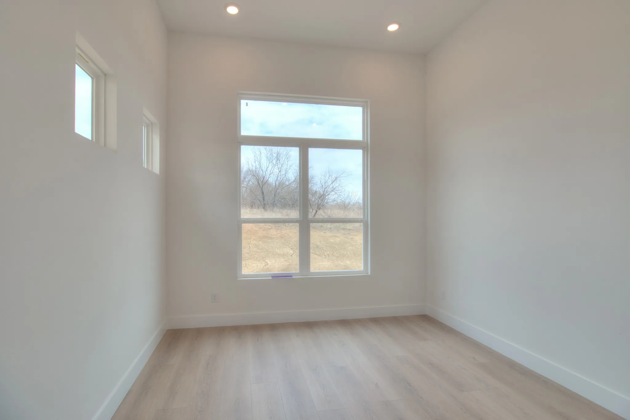 Single Family Residence For Sale in Montague County , 117 Mustang Springs Circle, Sunset, Texas 76270, 4 Bedroom, 3 Bathroom, 2 Garage spaces, 3,043 Sqft, built in 2024, New Construction - Incomplete, mls#20902168, Real Estate Agent in Sunset, Homes For Sale in Montague county, Homes For Sale in Sunset, Realtor in Sunset Texas, Real Estate Brokerage Independent Realty Texas, Luminita Cordes Realtor