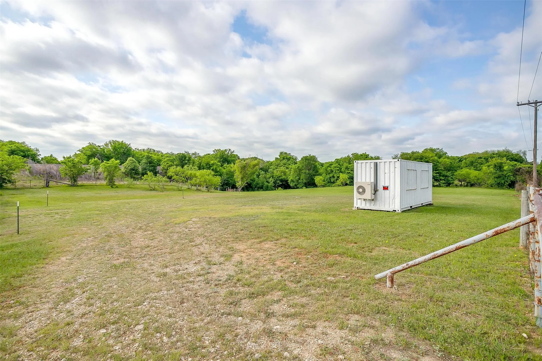Business For Sale in Hill County , TBD TX-174, Blum, Texas 76627, 0, 0, Garage spaces, 180 Sqft, built in 0, Preowned, Price $179,000, mls#20908430, Real Estate Agent in Blum, Homes For Sale in Hill county, Homes For Sale in Blum, Realtor in Blum Texas, Real Estate Brokerage Independent Realty Texas, Luminita Cordes Realtor