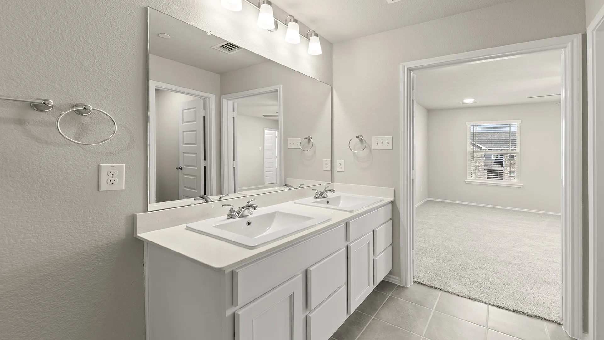 20. 3705 Star Mesa - Bath (4)