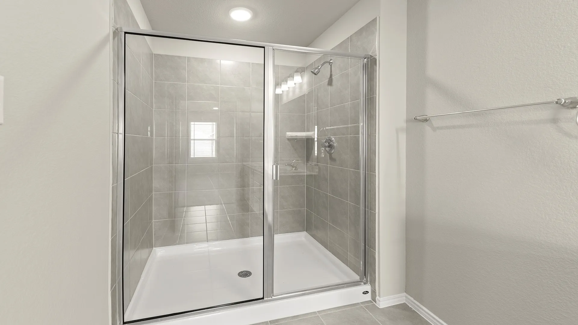 19. 3705 Star Mesa - Bath (3)