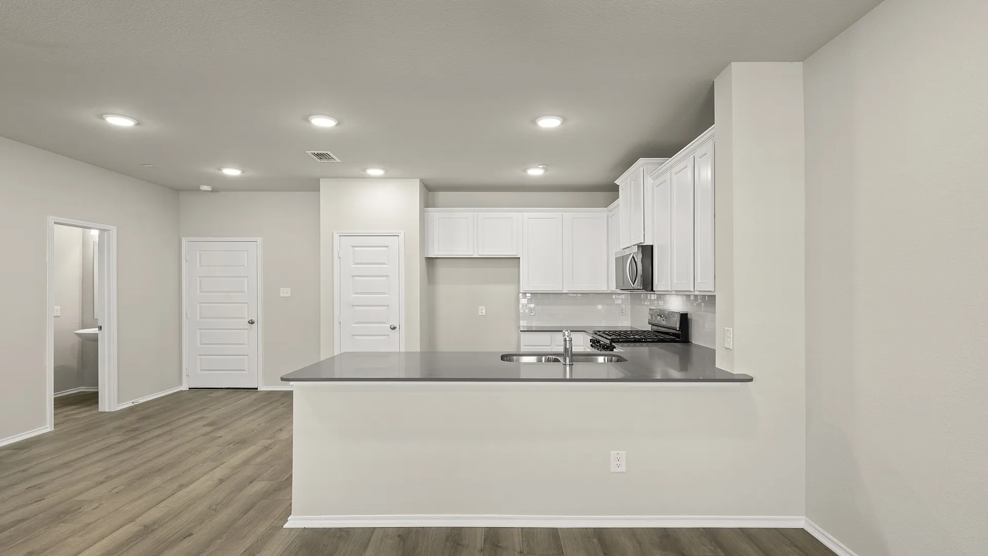 04. 3705 Star Mesa - Kitchen