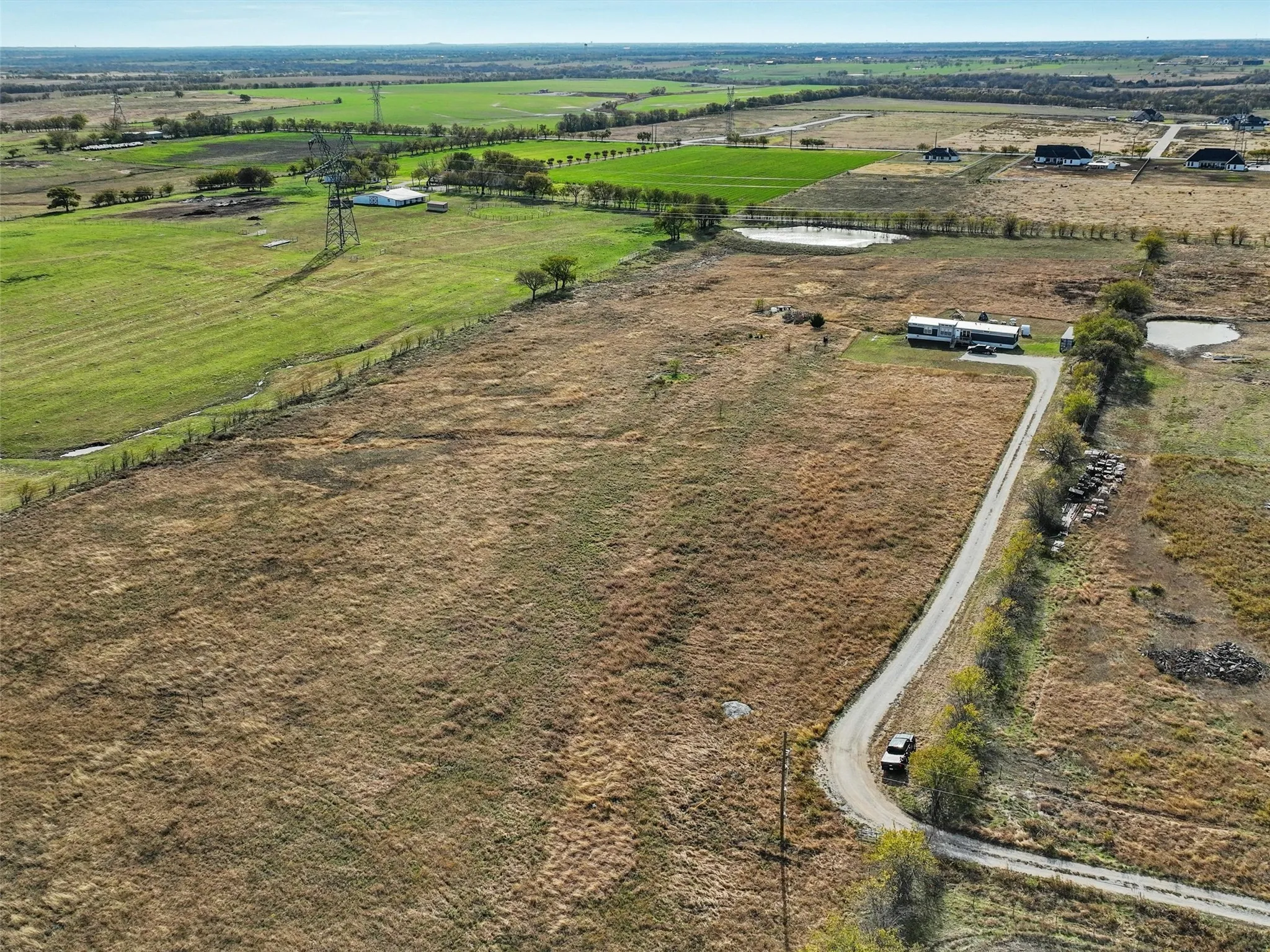 Mobile Home For Sale in Denton County , 16384 FM 1173, Krum, Texas 76249, 3 Bedroom, 2 Bathroom, Garage spaces, 1,140 Sqft, built in 2021, Preowned, mls#20905038, Real Estate Agent in Krum, Homes For Sale in Denton county, Homes For Sale in Krum, Realtor in Krum Texas, Real Estate Brokerage Independent Realty Texas, Luminita Cordes Realtor