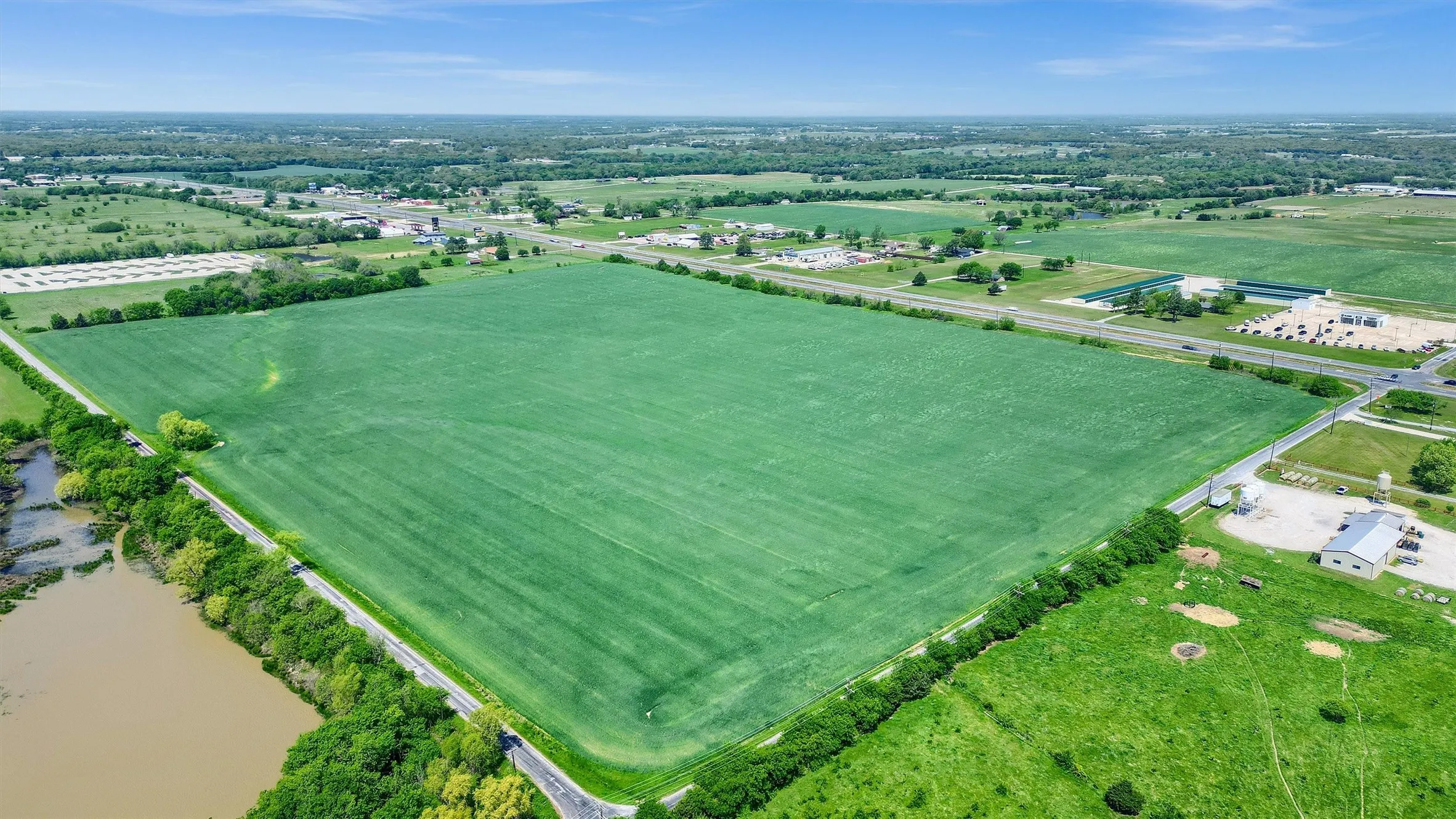 Aerial view featuring a rural view