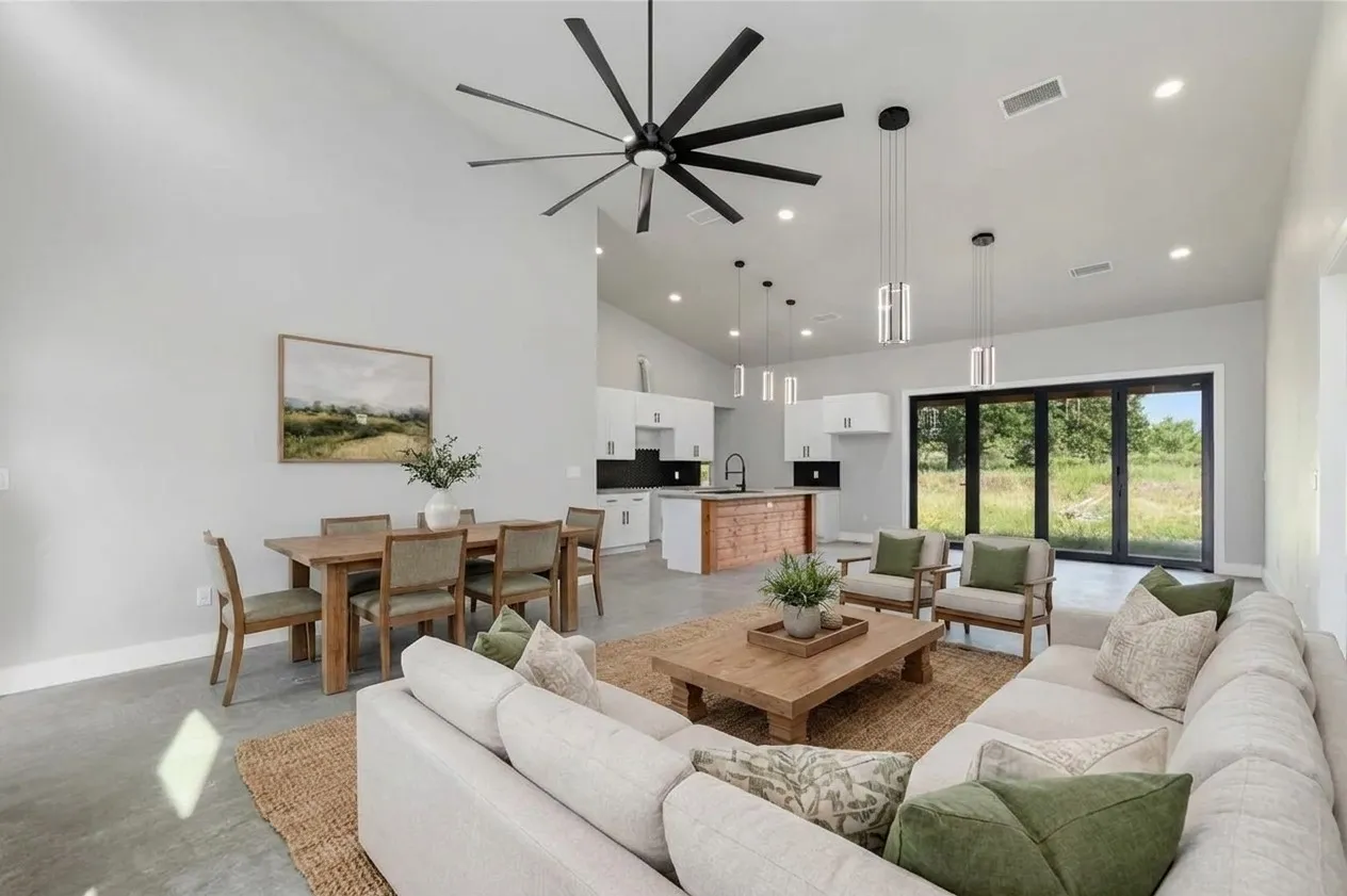 Single Family Residence For Sale in Brown County , 251 Morning Dove Lane, Early, Texas 76802, 3 Bedroom, 3 Bathroom, 4 Garage spaces, 3,386 Sqft, built in 2025, mls#20910147, Real Estate Agent in Early, Homes For Sale in Brown county, Homes For Sale in Early, Realtor in Early Texas, Real Estate Brokerage Independent Realty Texas, Luminita Cordes Realtor