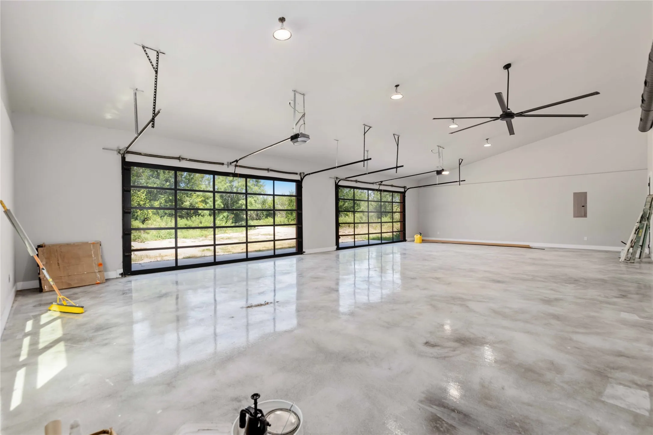 Single Family Residence For Sale in Brown County , 251 Morning Dove Lane, Early, Texas 76802, 3 Bedroom, 3 Bathroom, 4 Garage spaces, 3,386 Sqft, built in 2025, mls#20910147, Real Estate Agent in Early, Homes For Sale in Brown county, Homes For Sale in Early, Realtor in Early Texas, Real Estate Brokerage Independent Realty Texas, Luminita Cordes Realtor